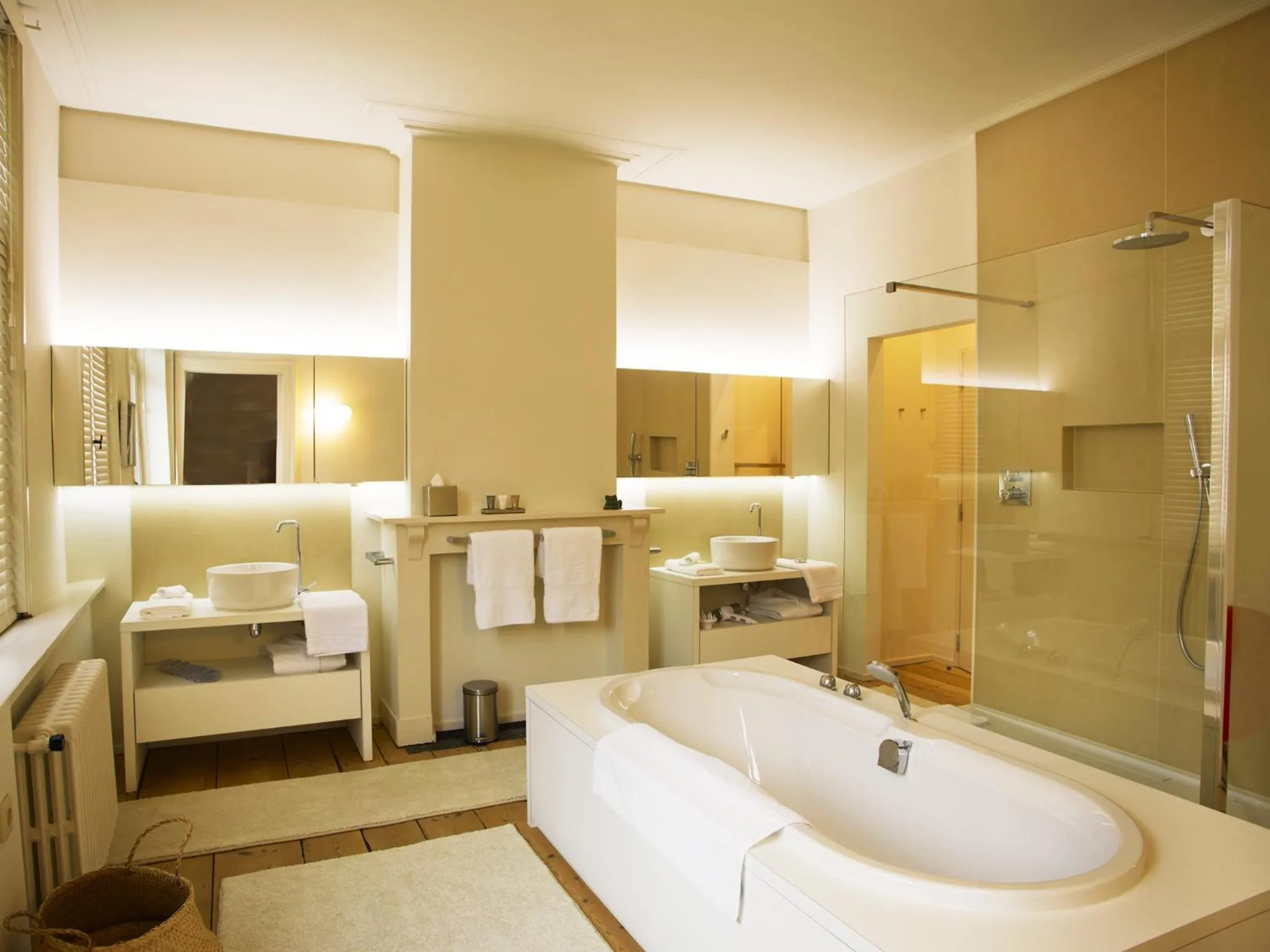 Bathroom in B&B Alphabet - Luxury Guesthouse and Art Gallery