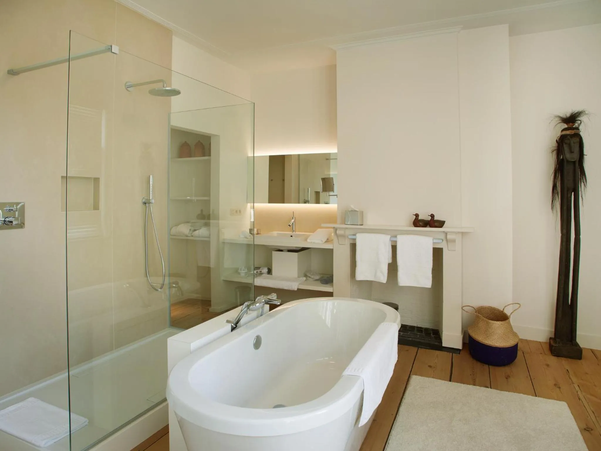 Bathroom in B&B Alphabet - Luxury Guesthouse and Art Gallery