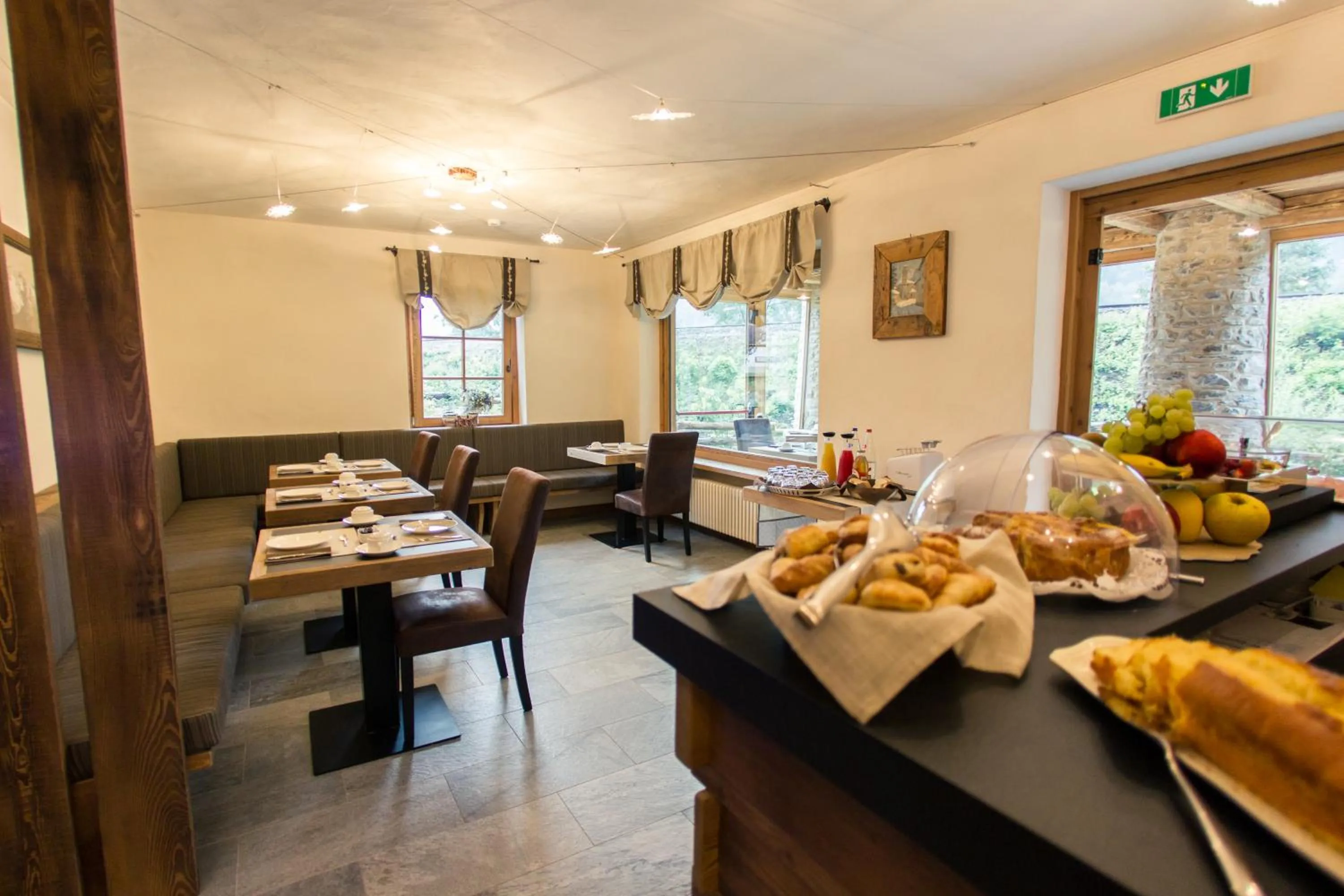 Restaurant/places to eat in Hotel Les Montagnards