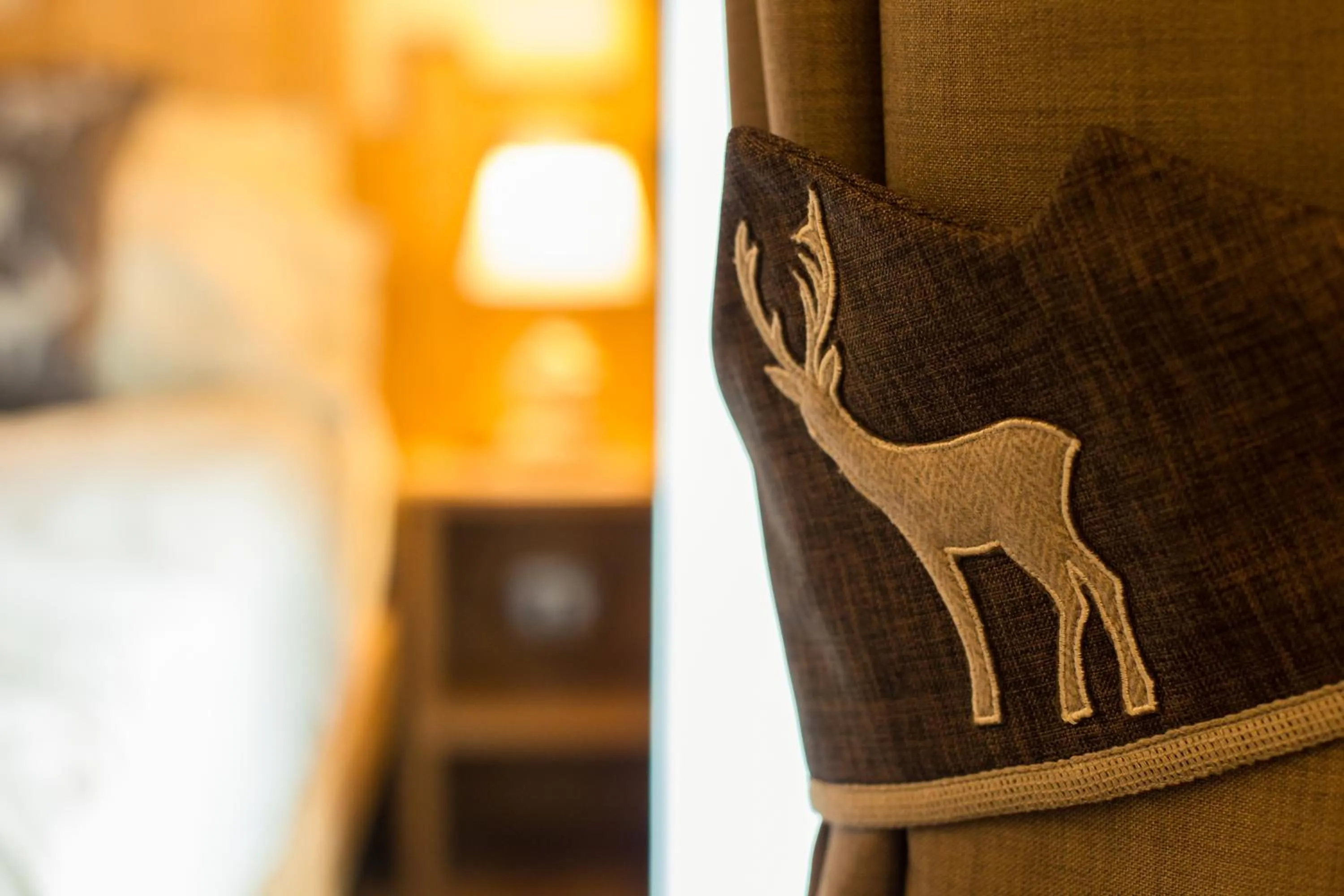 Decorative detail, Bed in Hotel Les Montagnards