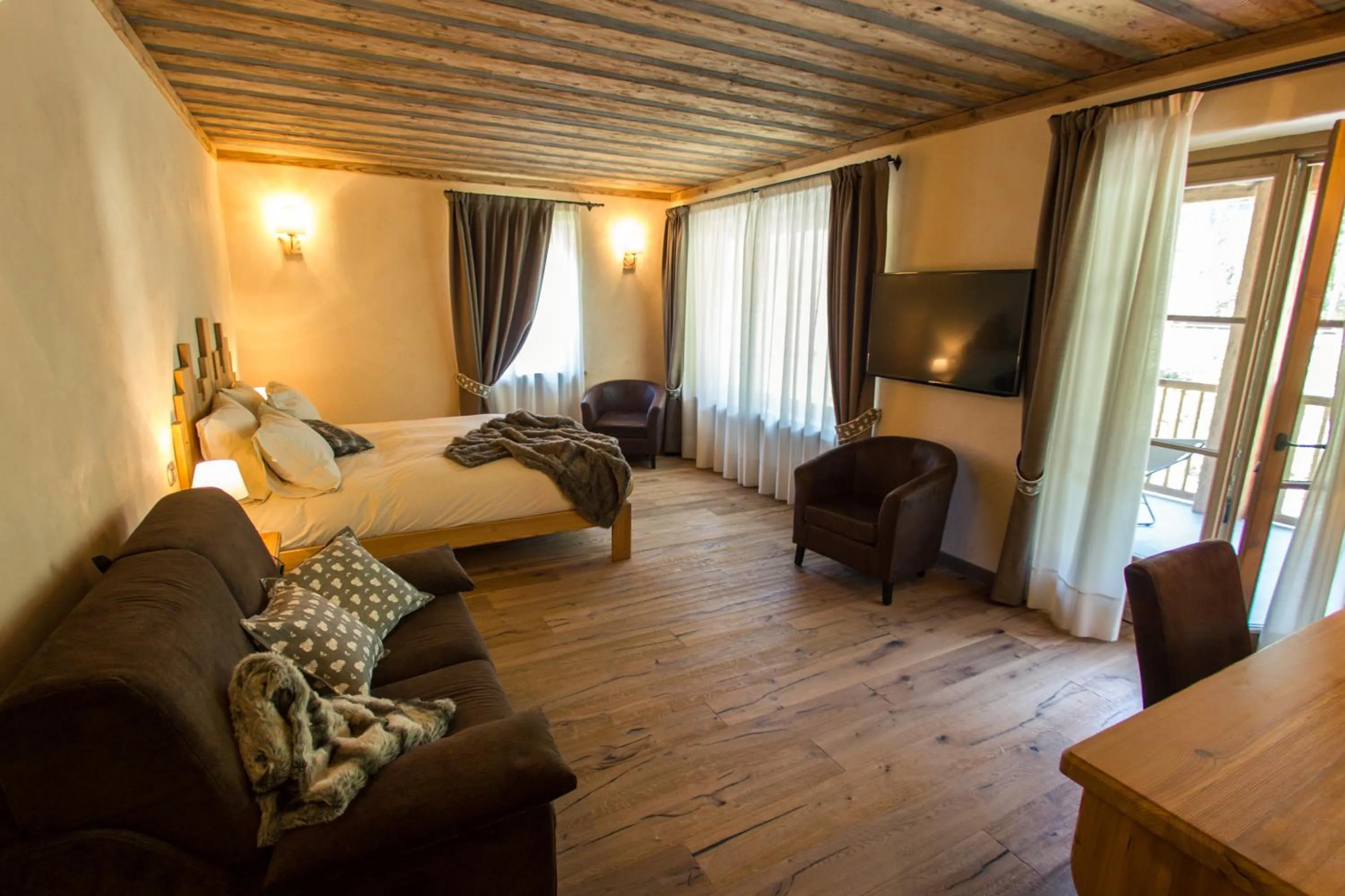 Bedroom, Bed in Hotel Les Montagnards