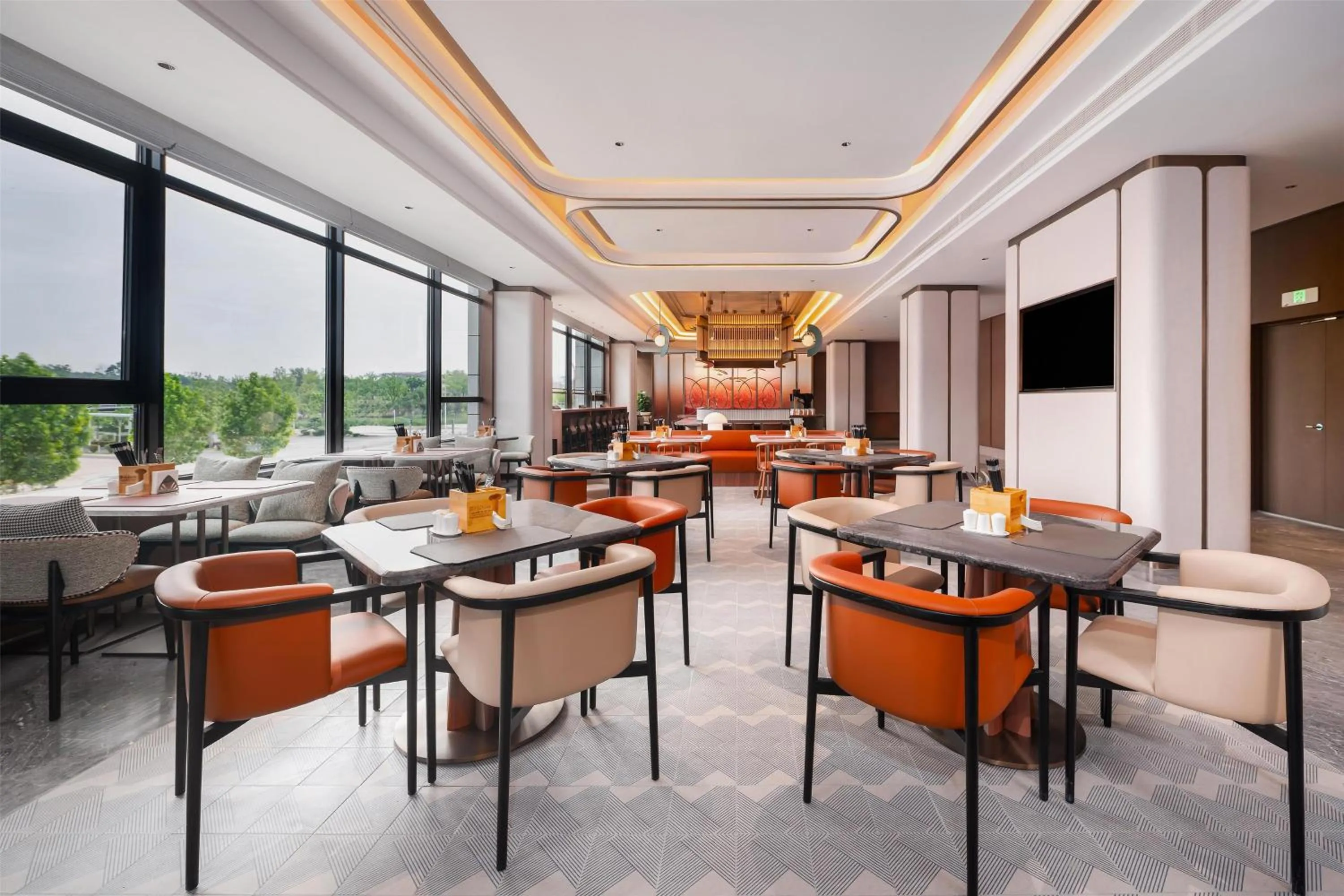 Restaurant/places to eat in Hilton Garden Inn Xinyang East Railway Station
