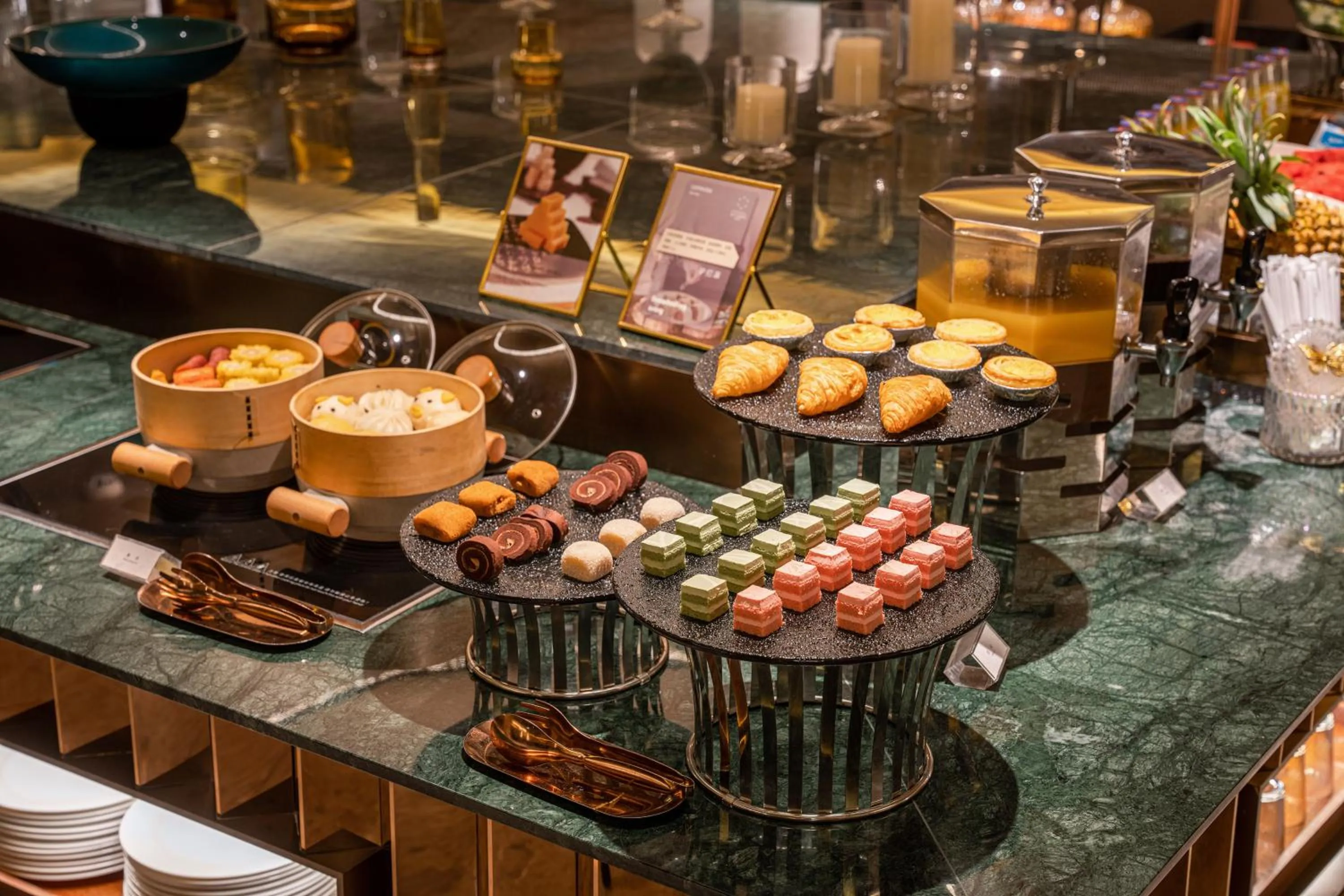 Breakfast in Jingdong Headquarters Crystal Orange Hotel, Yizhuang, Beijing