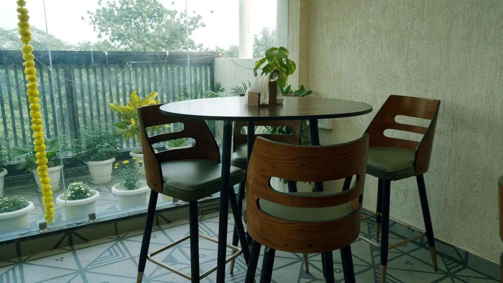 Dining area in Hotel Anant Inn