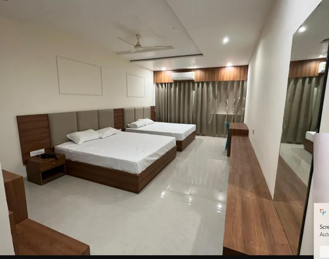 Bed in Hotel Tilak