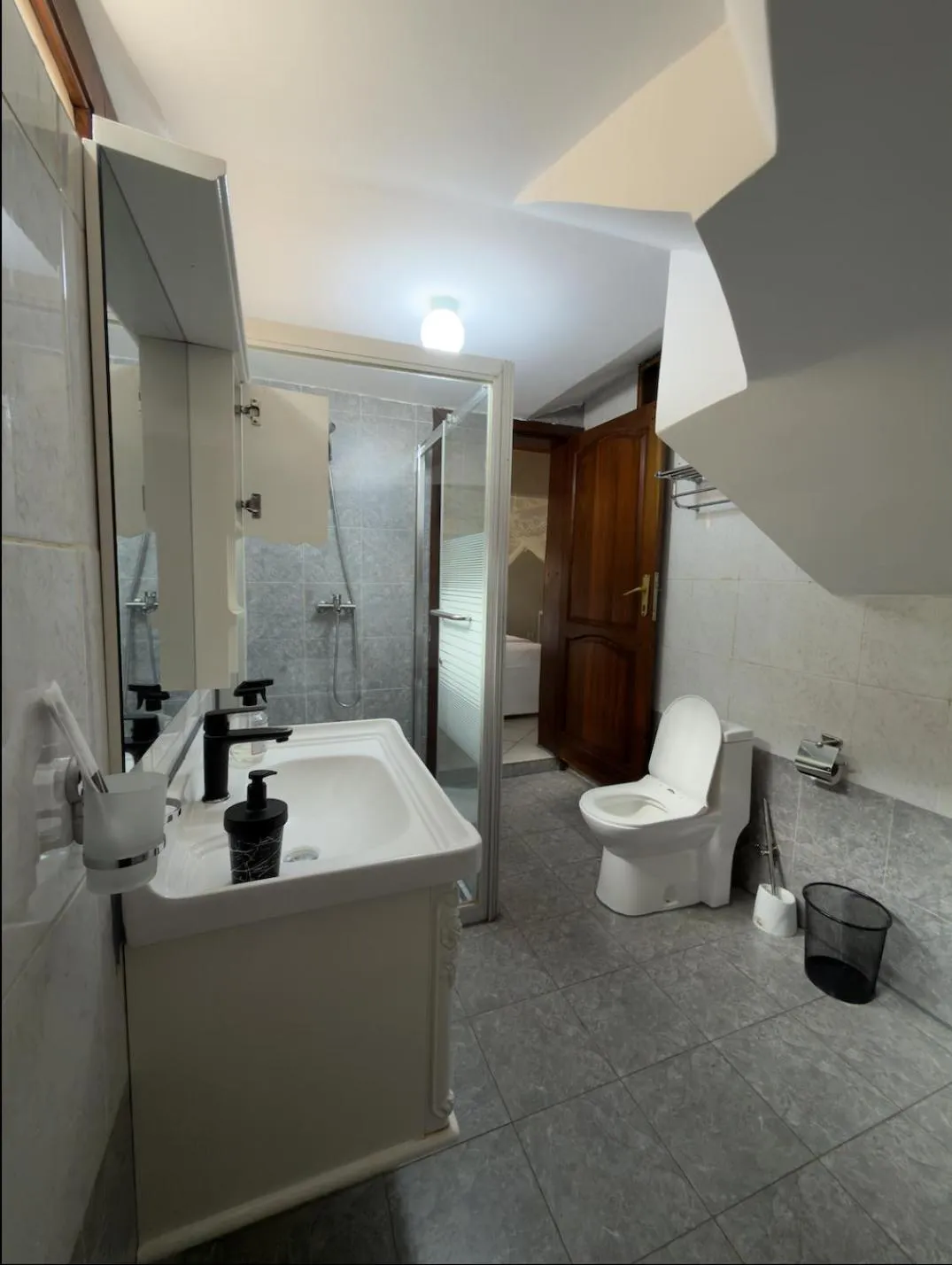 Toilet in Eagle View Golf