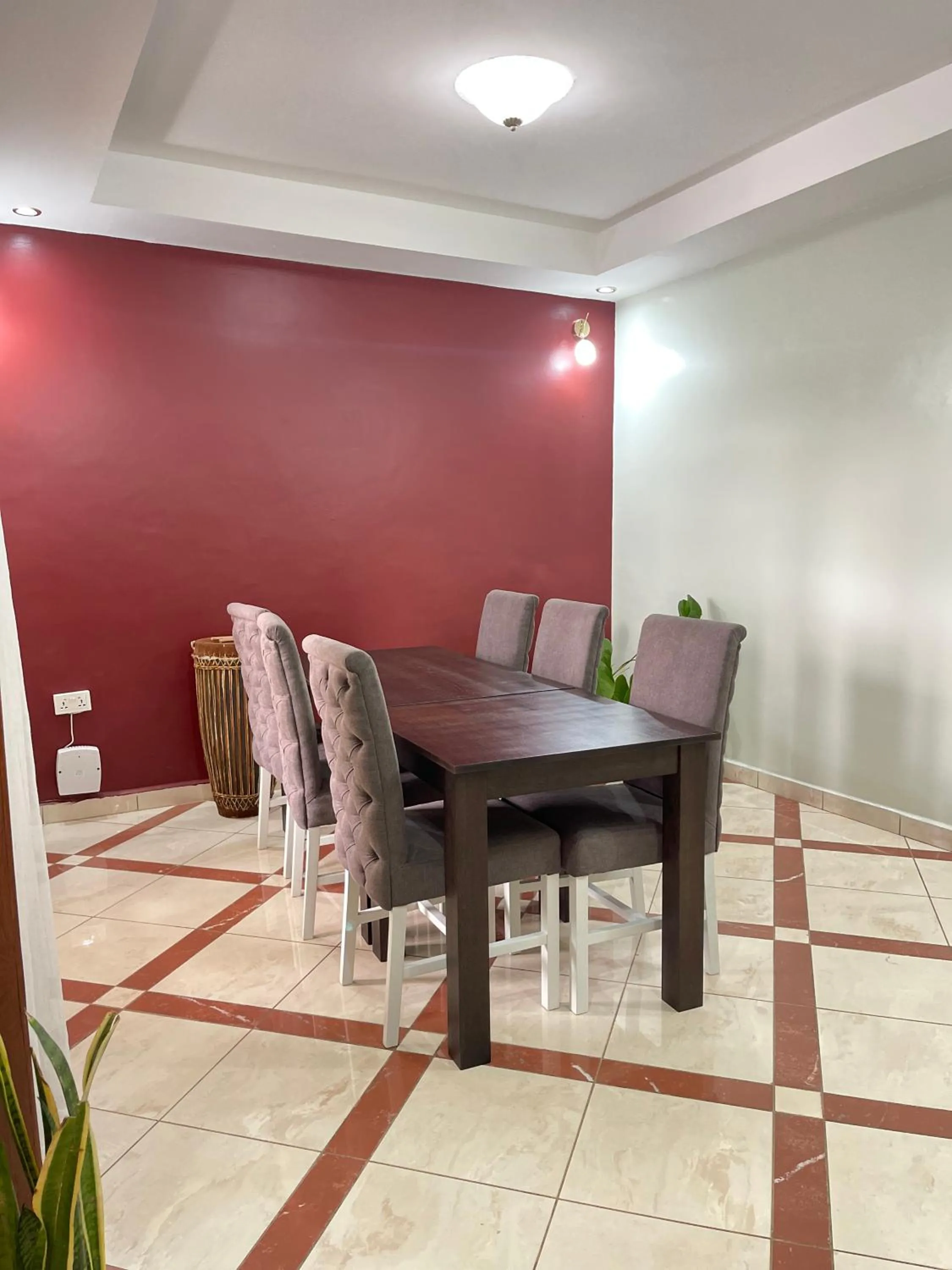 Dining area in Eagle View Golf