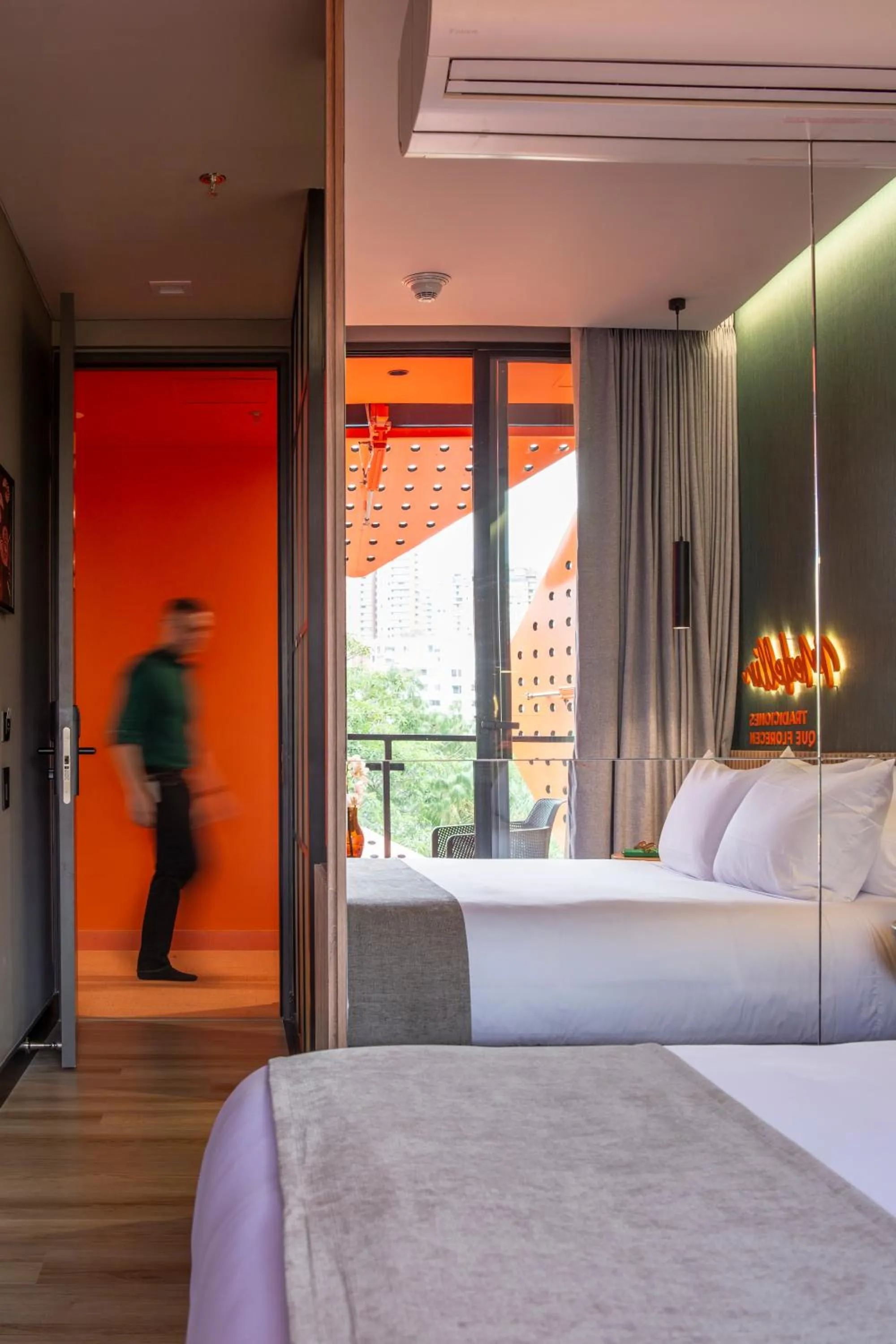 Bedroom, Bed in Calle Flora Hotel by Jalo