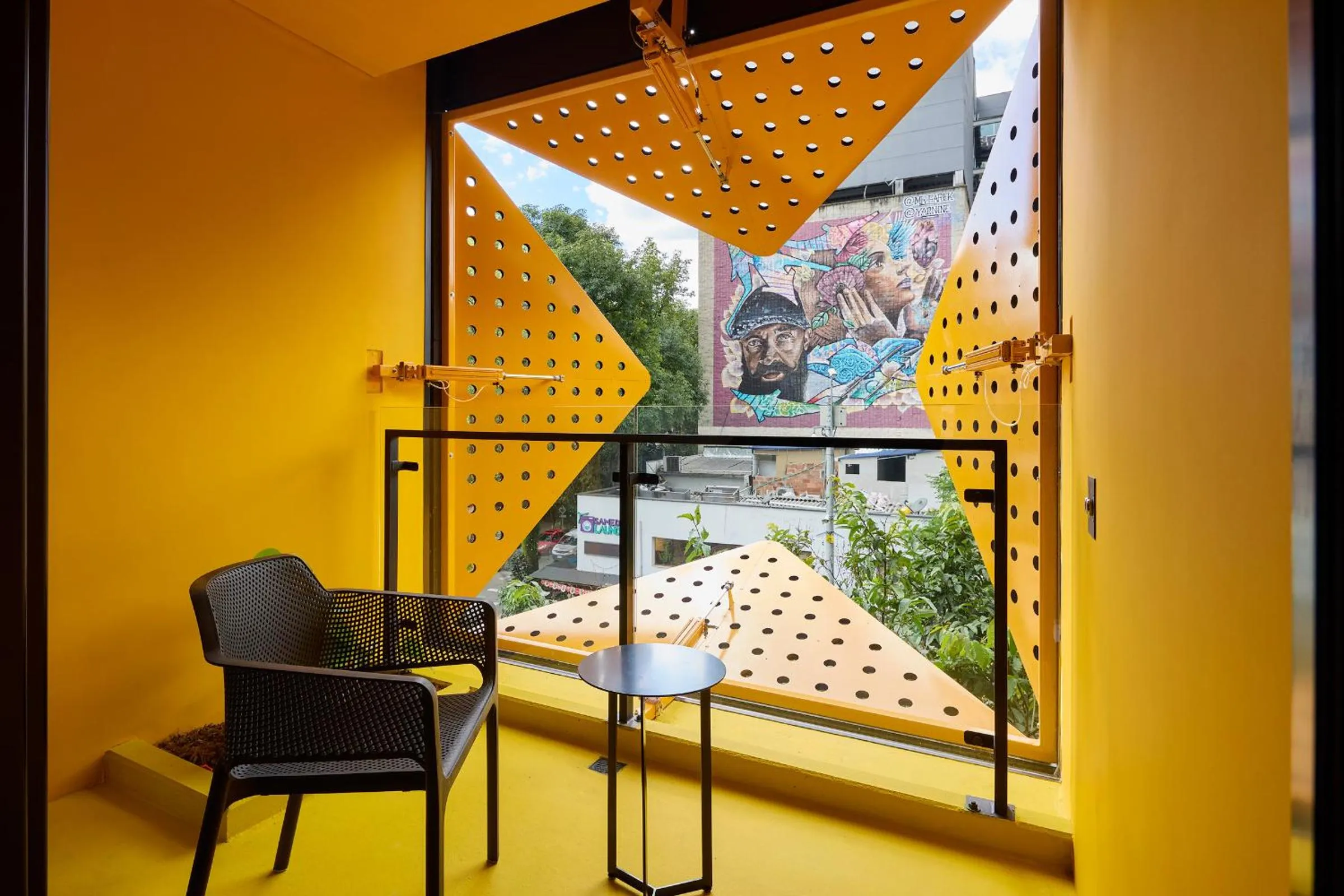 Balcony/Terrace in Calle Flora Hotel by Jalo