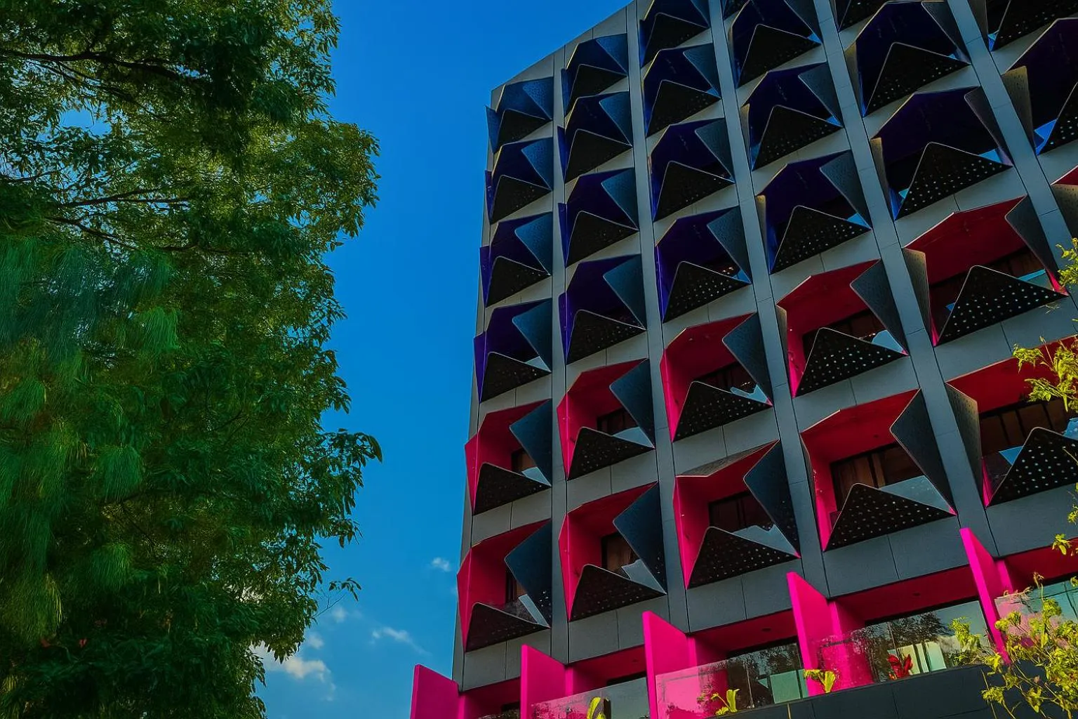 Property building in Calle Flora Hotel by Jalo