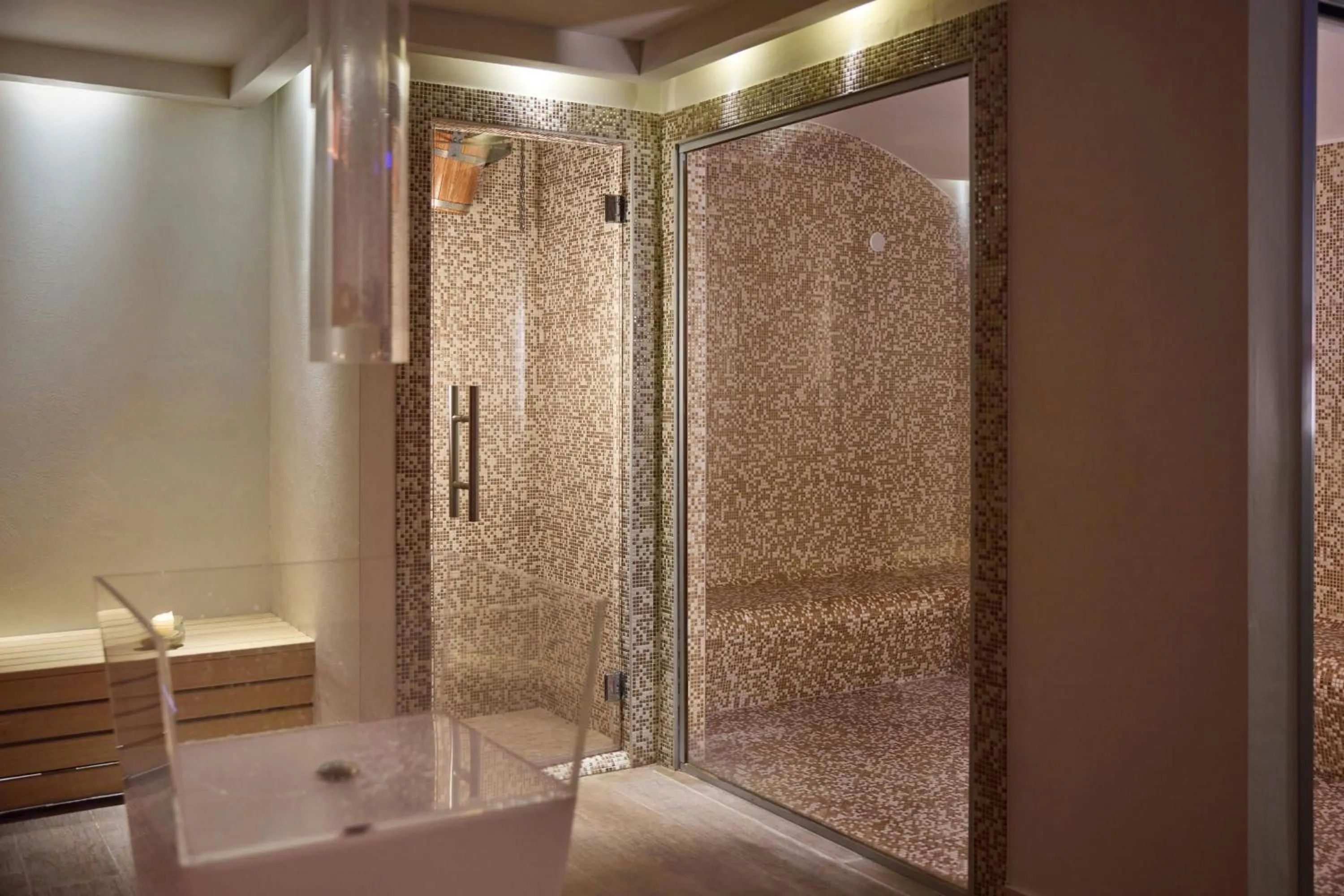 Spa and wellness centre/facilities in Cala Ponte, a Tribute Portfolio Hotel