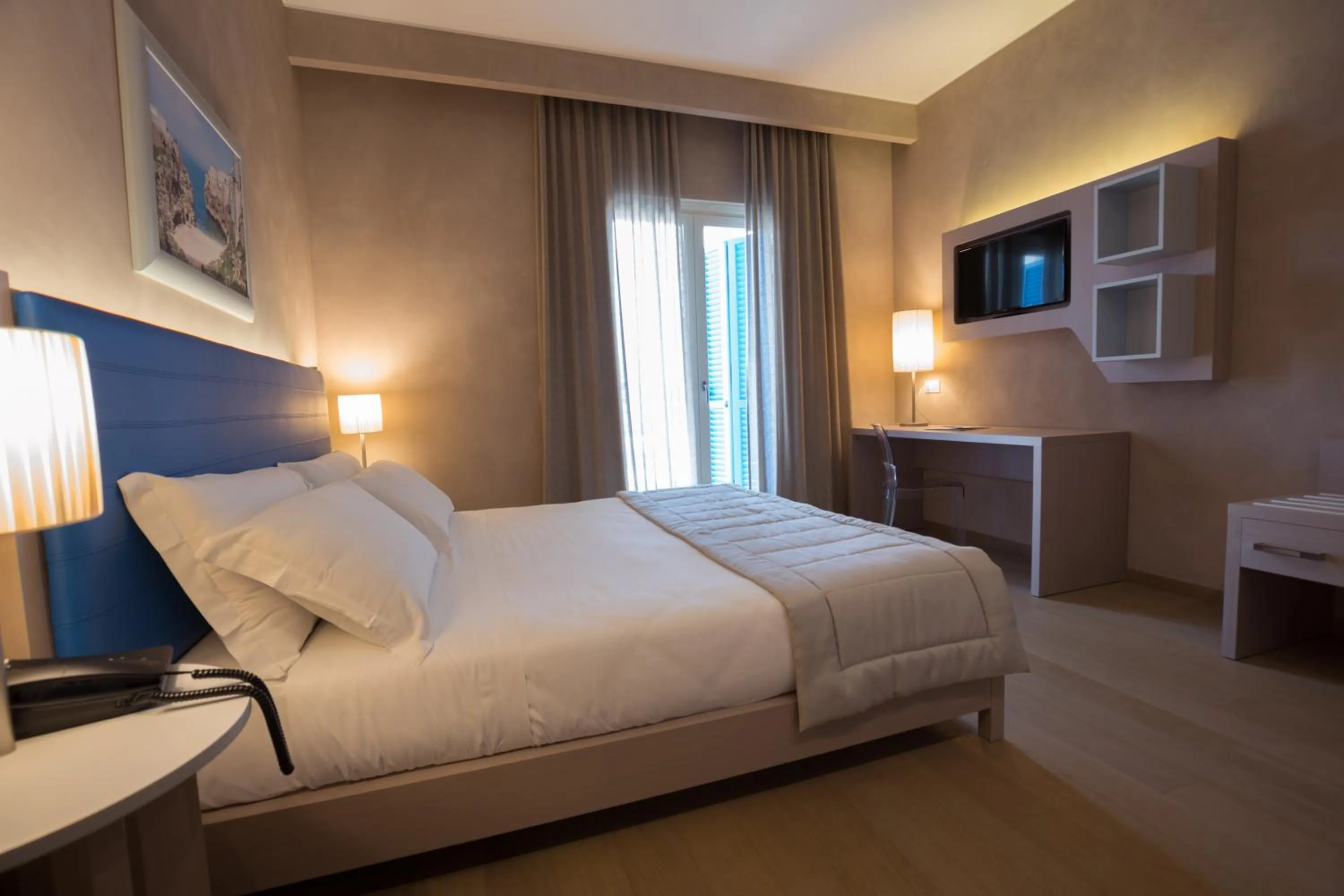 Deluxe Double or Twin Room with Garden View in Cala Ponte, a Tribute Portfolio Hotel