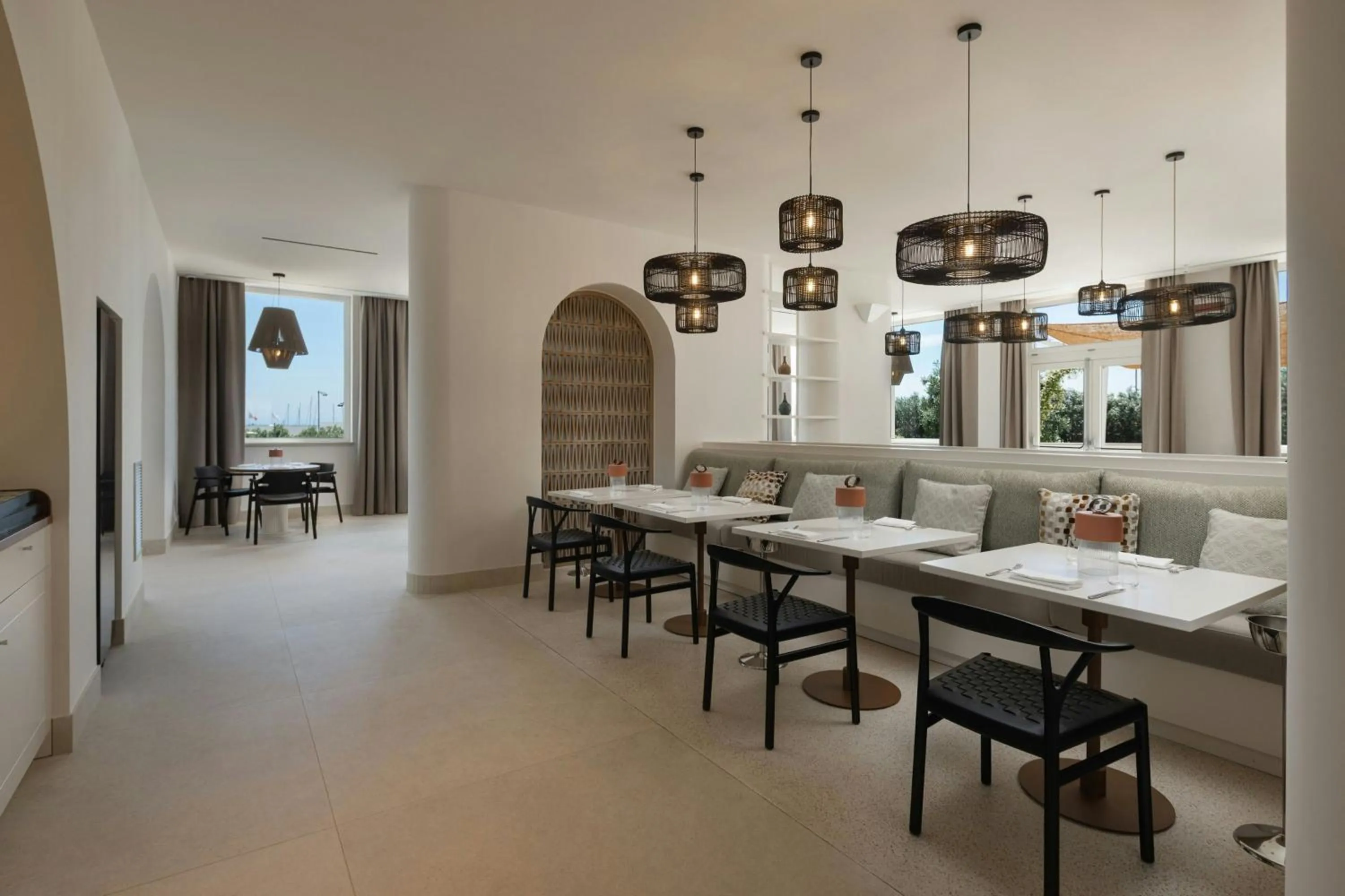 Breakfast in Cala Ponte, a Tribute Portfolio Hotel