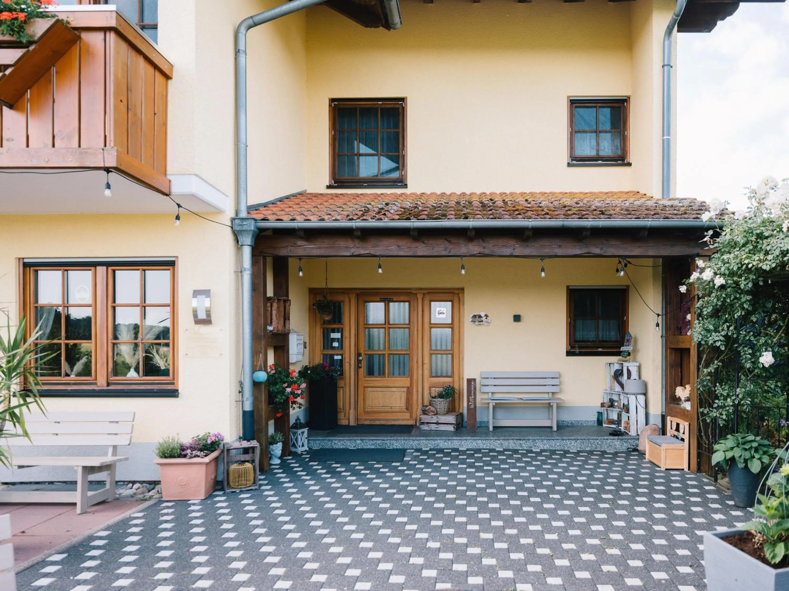 Facade/entrance in Landhaus Weber