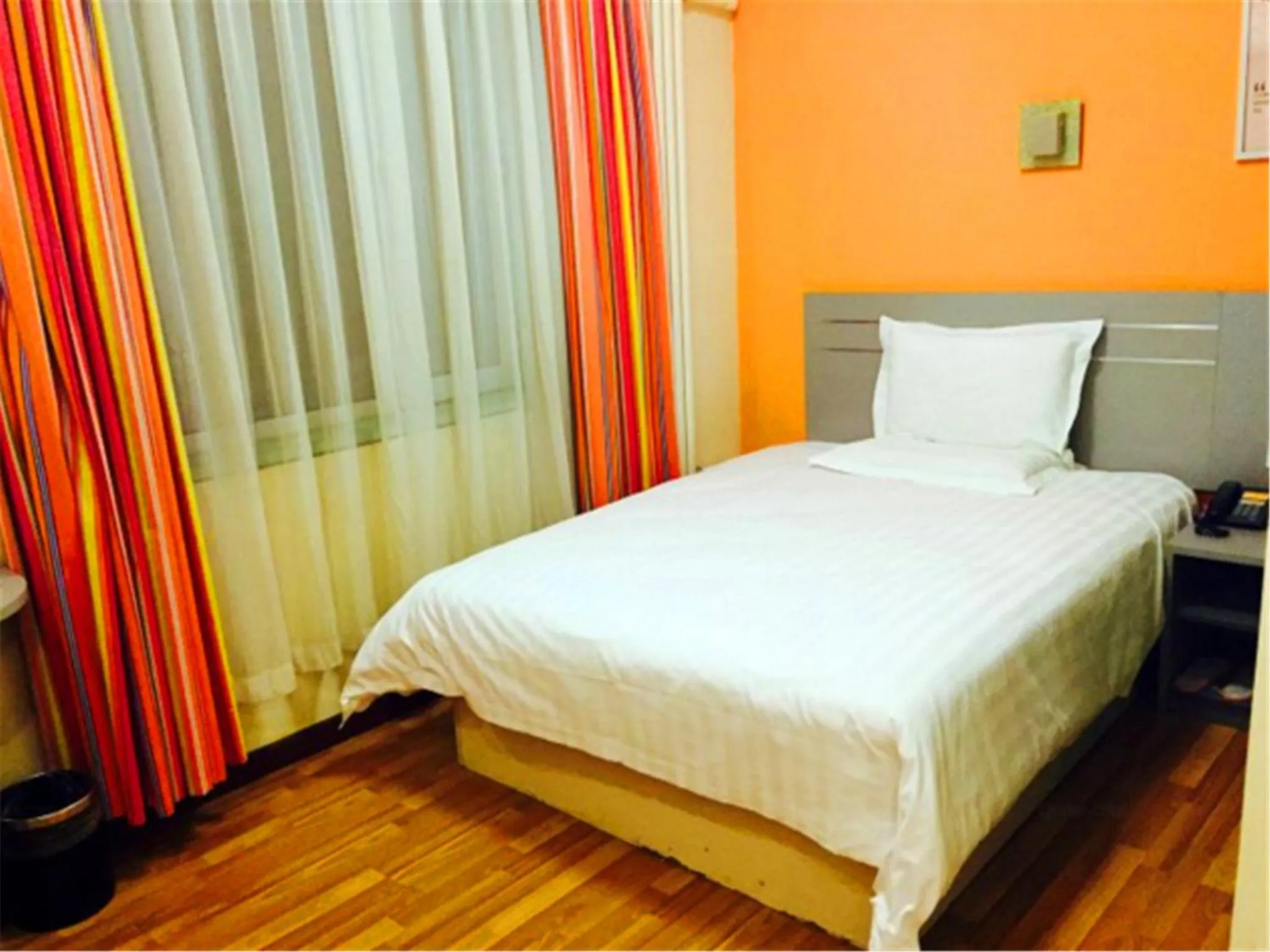 bunk bed, Bed in 7Days Inn Harbin Chengde Plaza