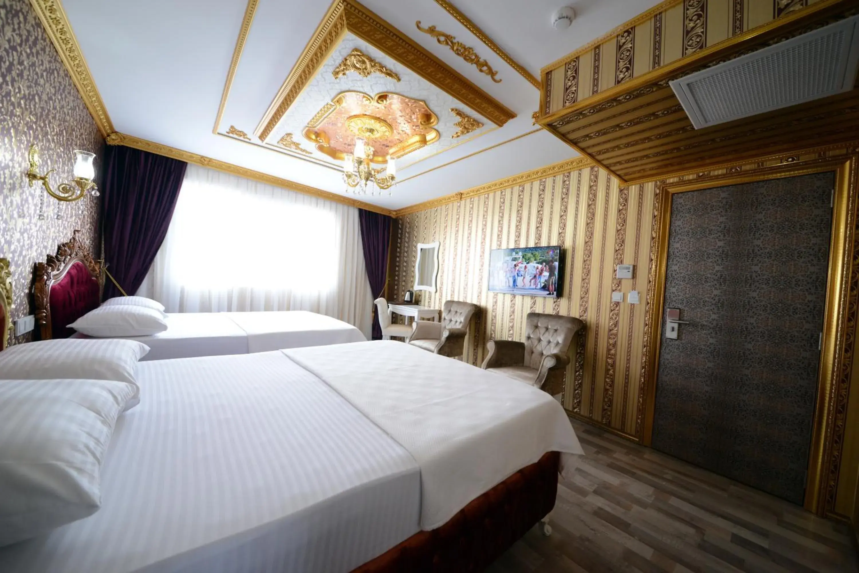 Deluxe Suite in Fatih Babel Park Hotel Deluxe Suite in Fatih Babel Park Hotel