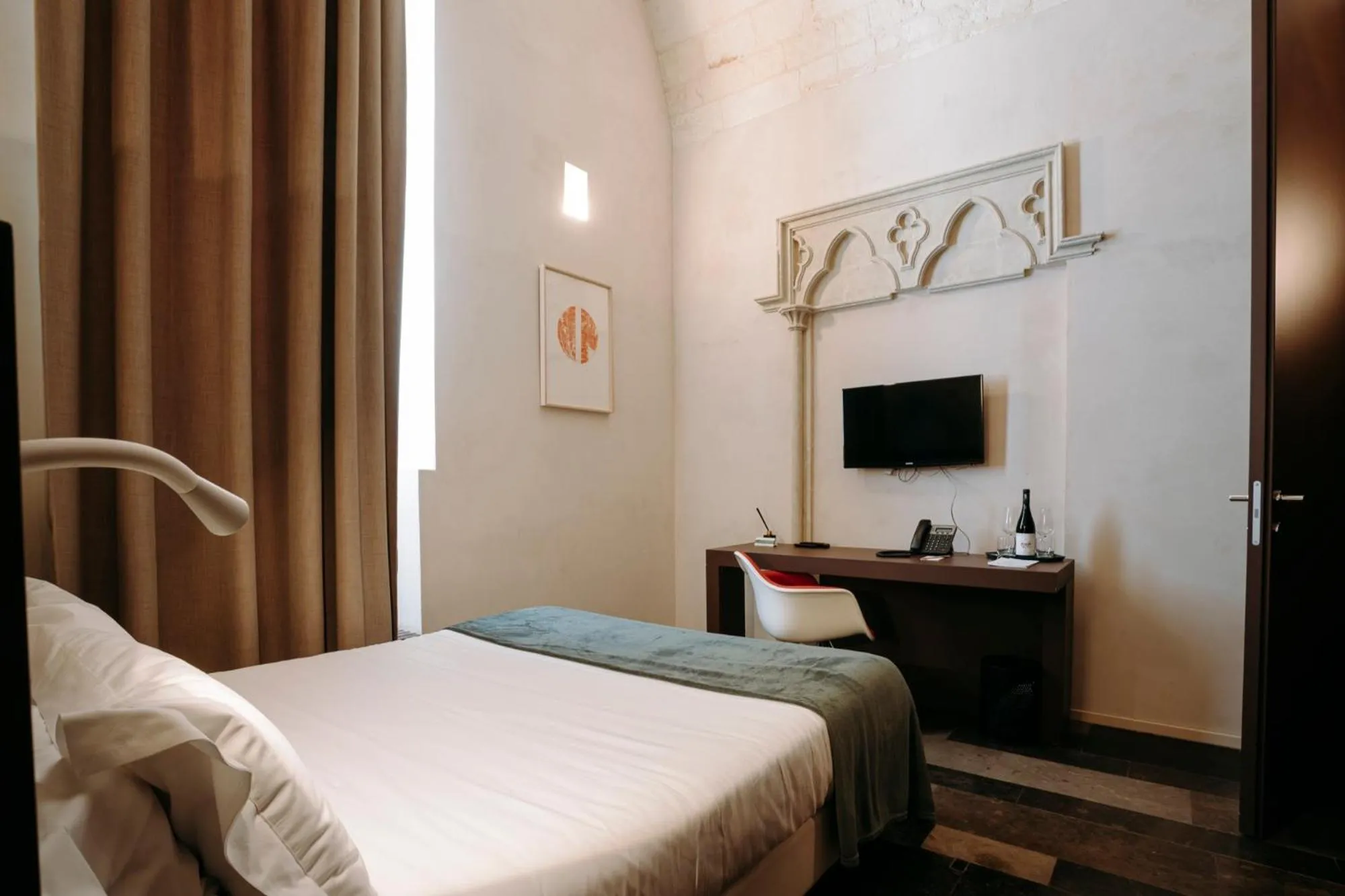 Photo of the whole room, Bed in Villa Boscarino Boutique Hotel & Spa