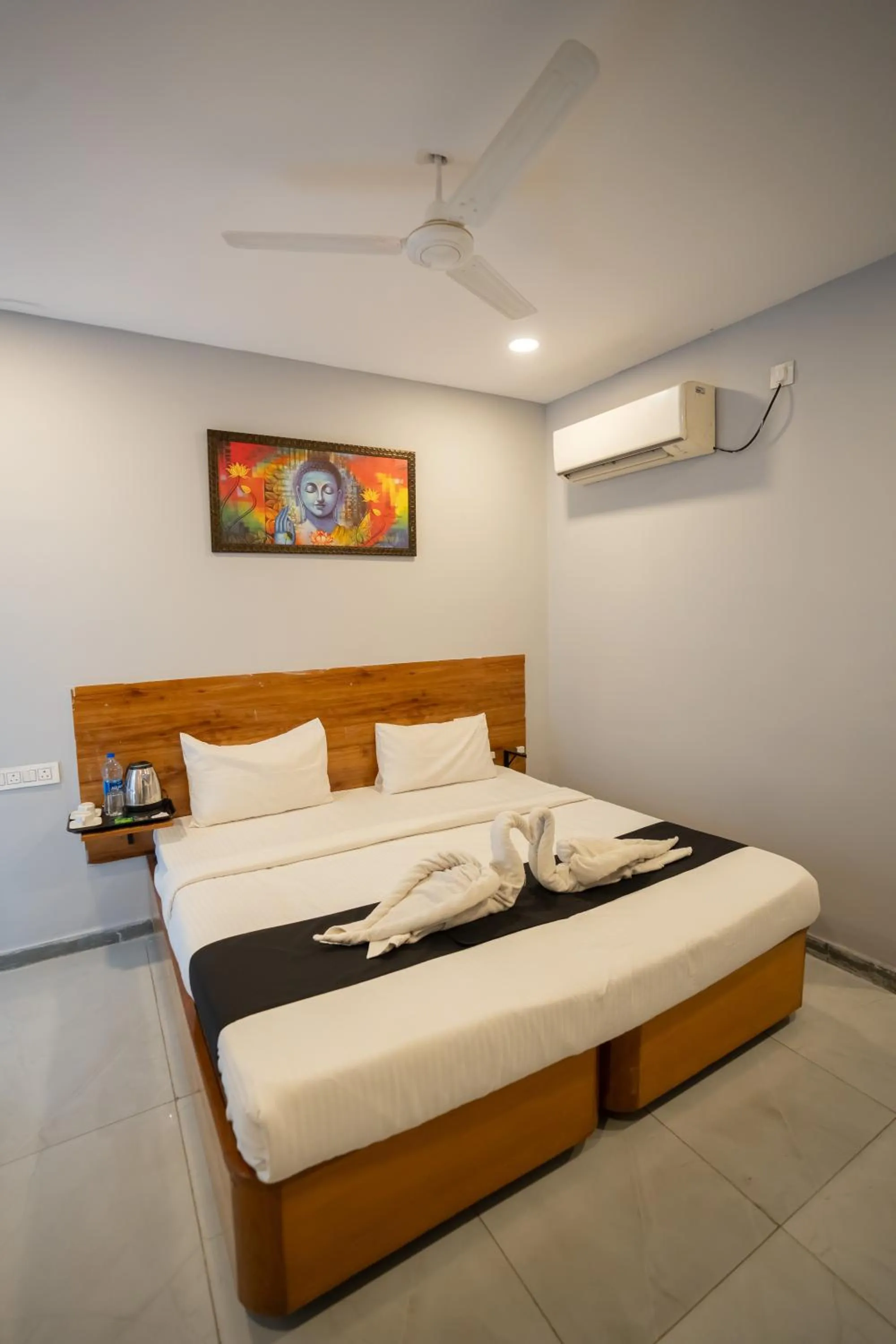 Bed in Hotel Vaishnavi Classic