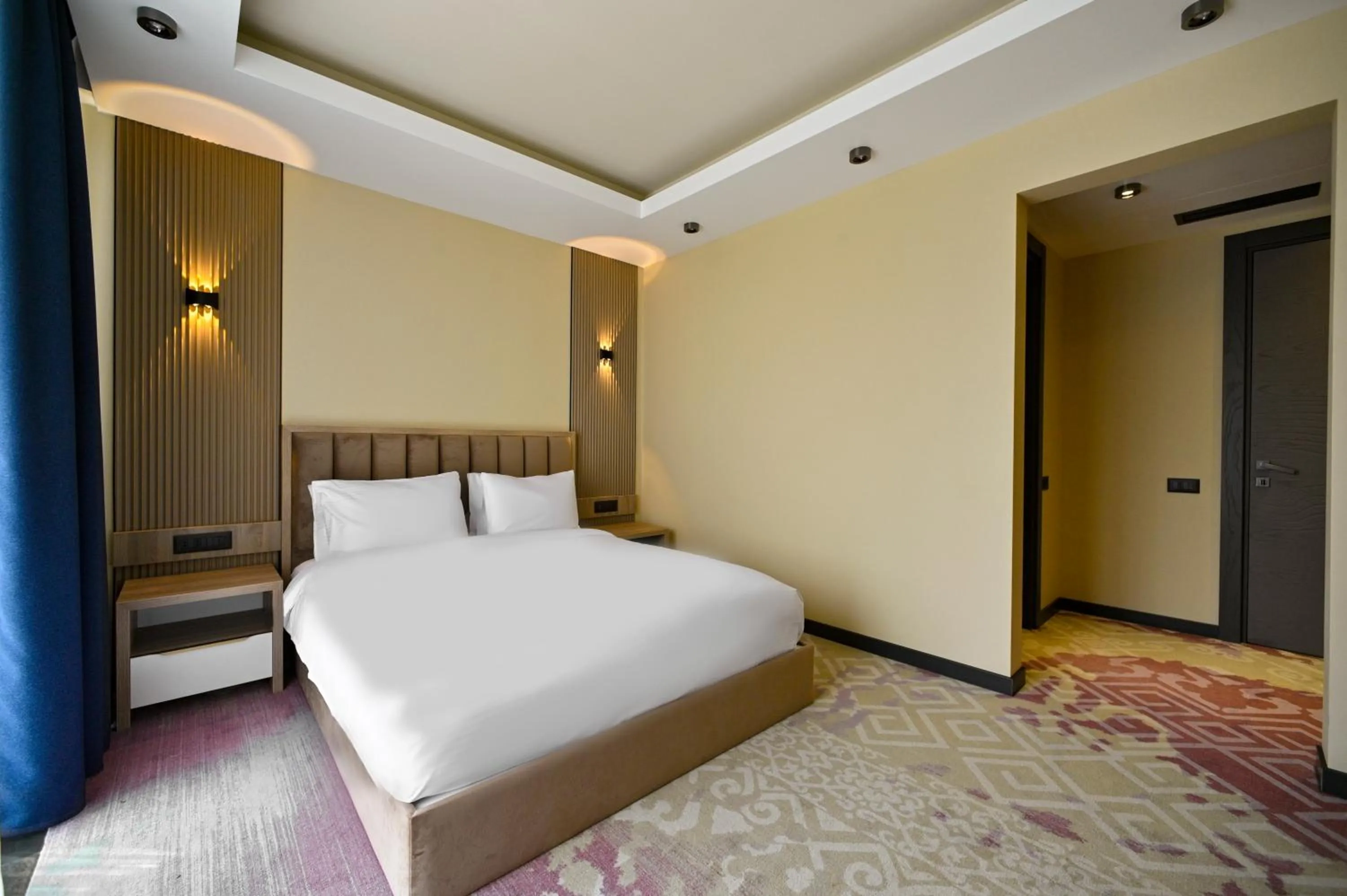 Bed in SIA Resort and SPA