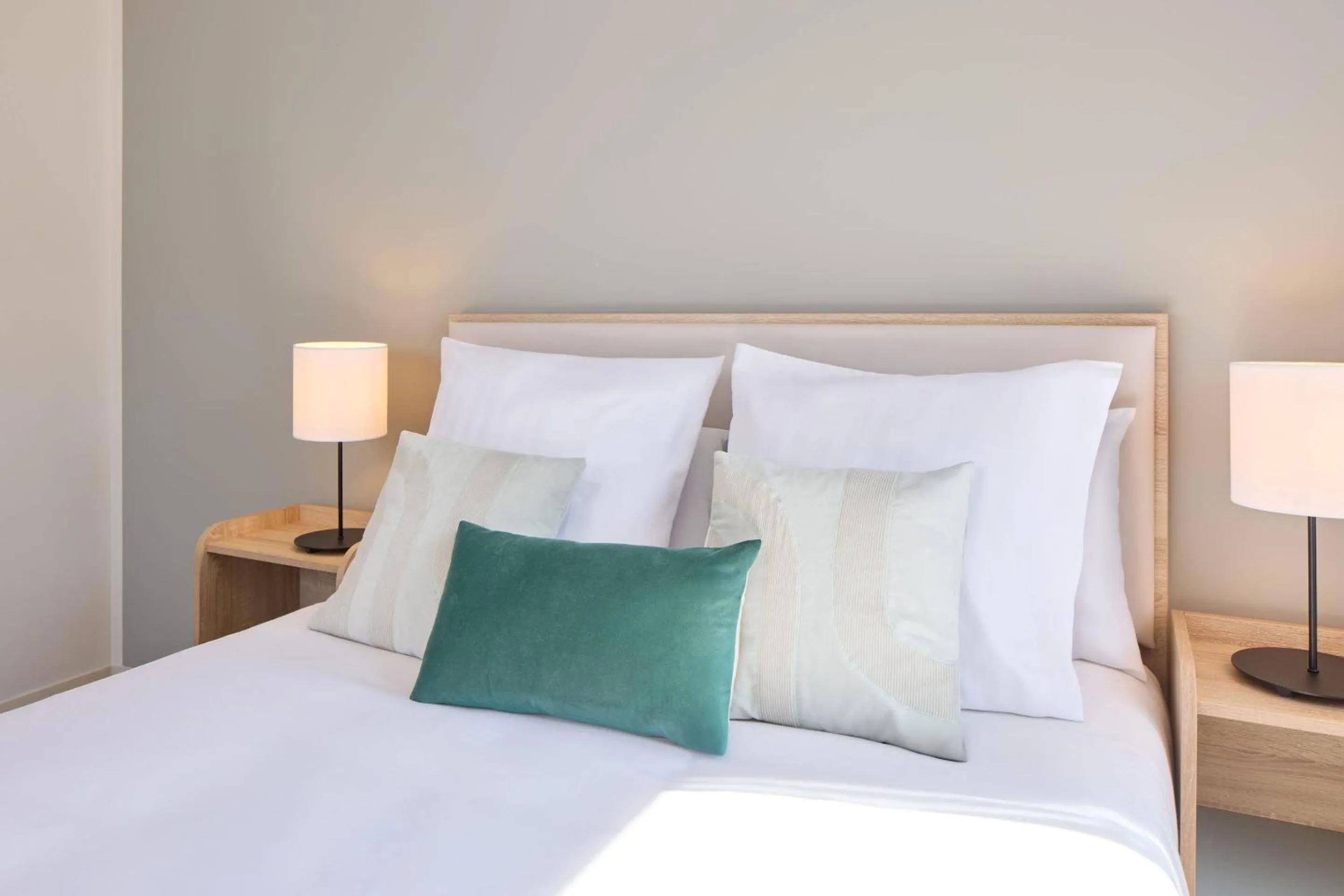 Bedroom, Bed in Quality Aparthotel Saumur