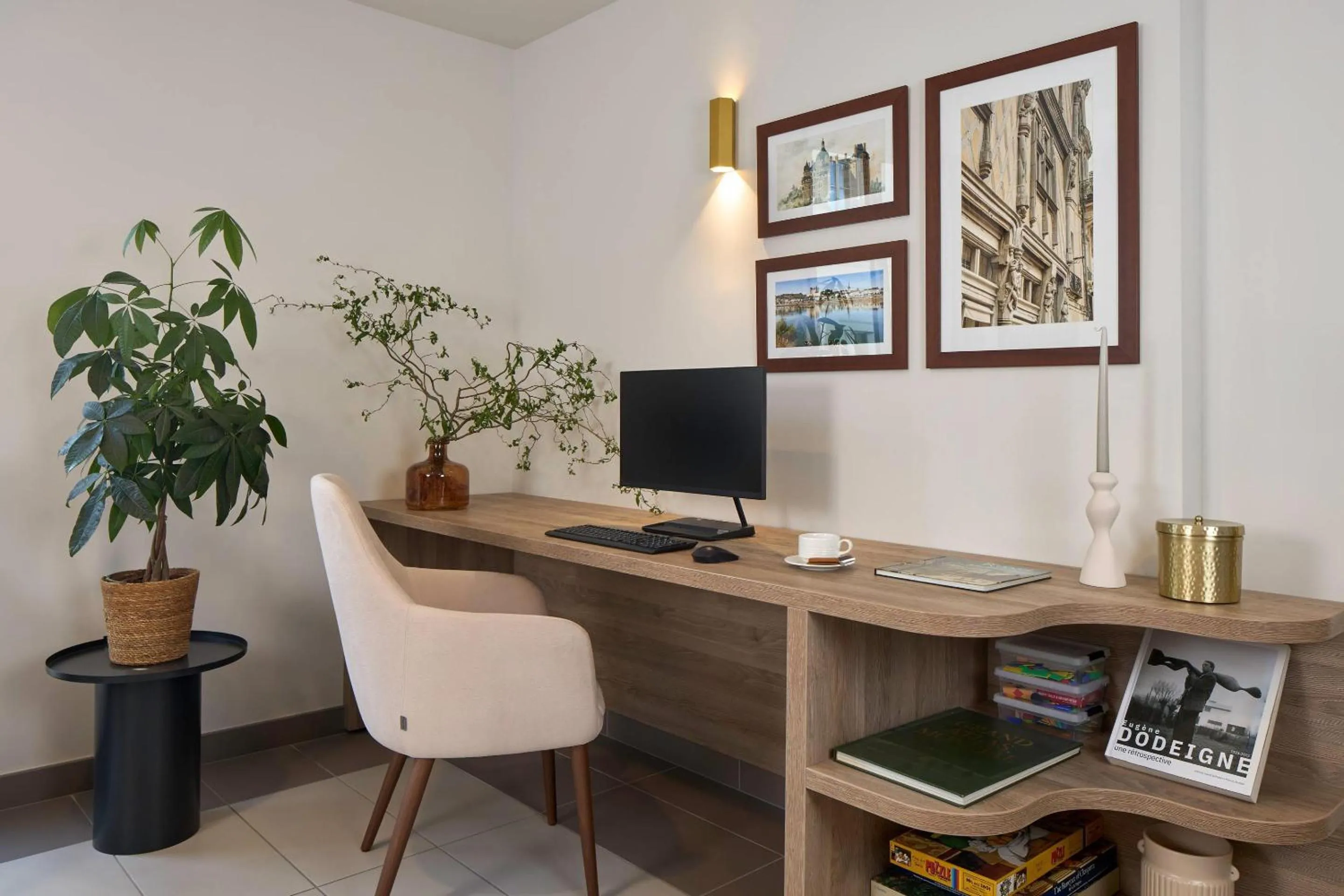 Lobby or reception in Quality Aparthotel Saumur