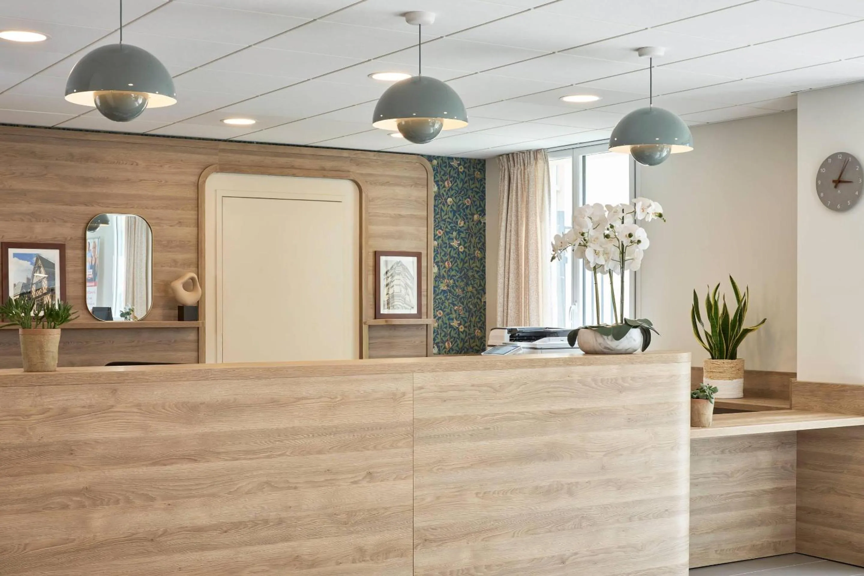 Lobby or reception in Quality Aparthotel Saumur