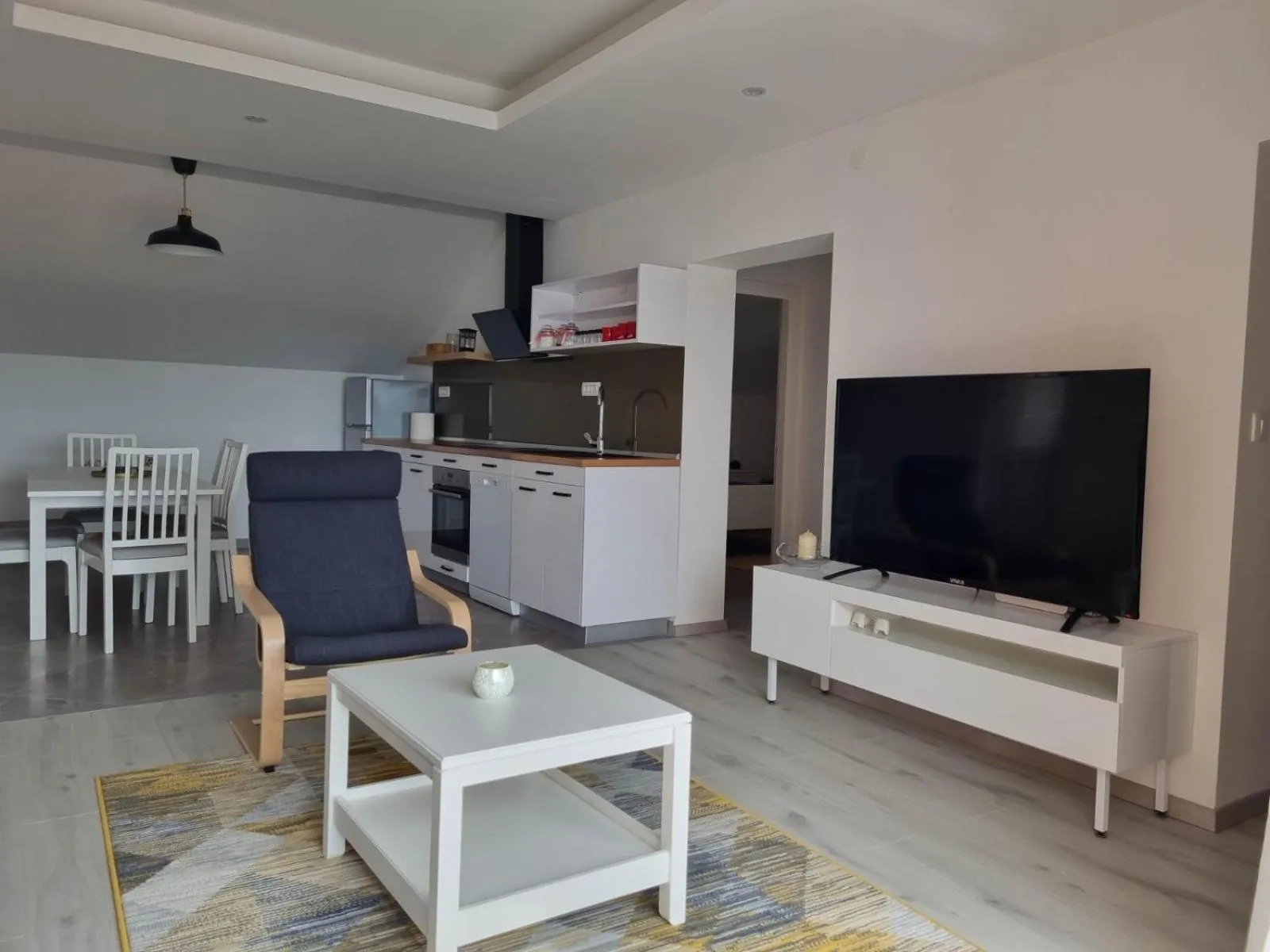 Communal lounge/ TV room in Apartment Marica