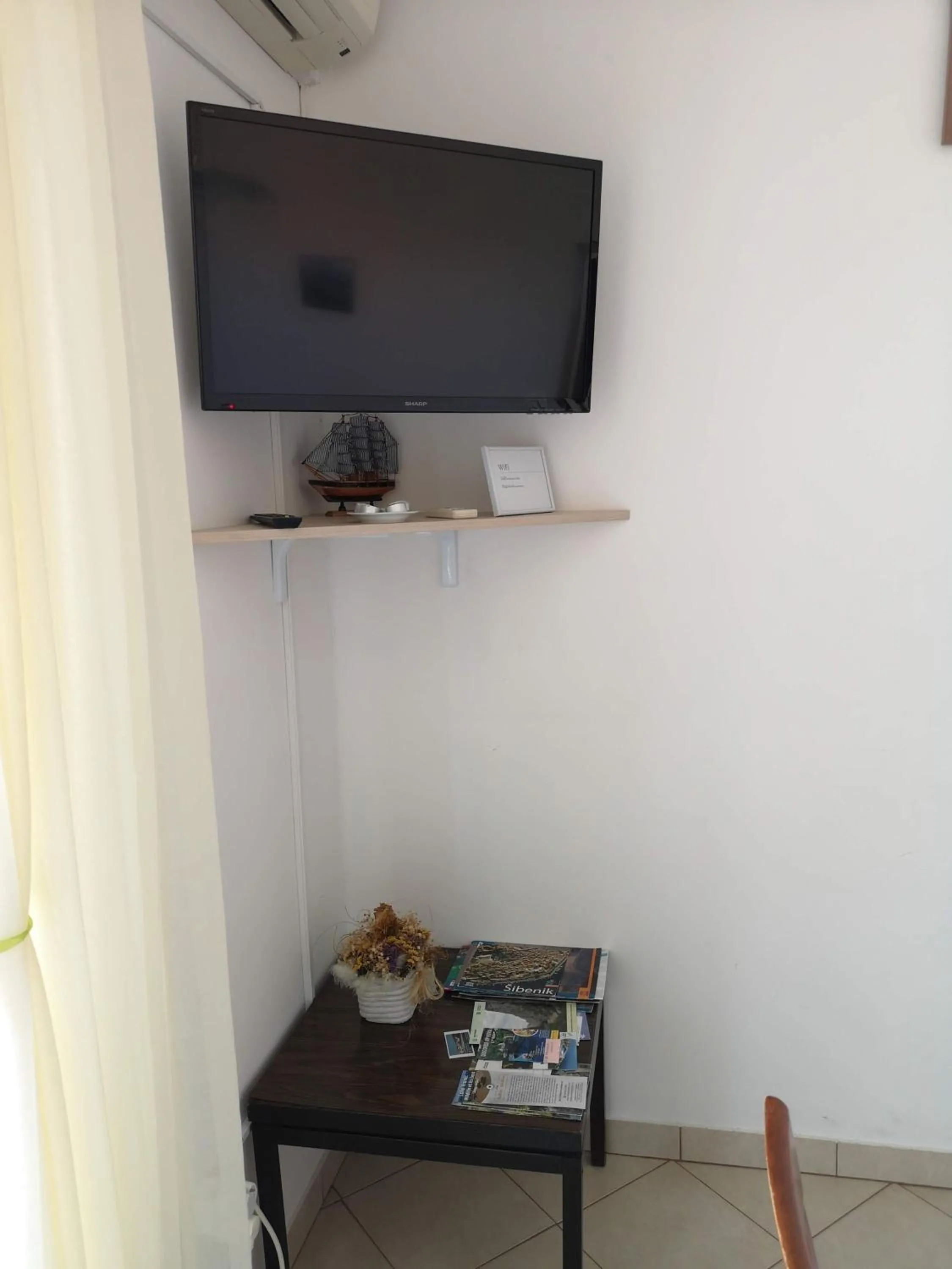 TV and multimedia in Apartment Marica
