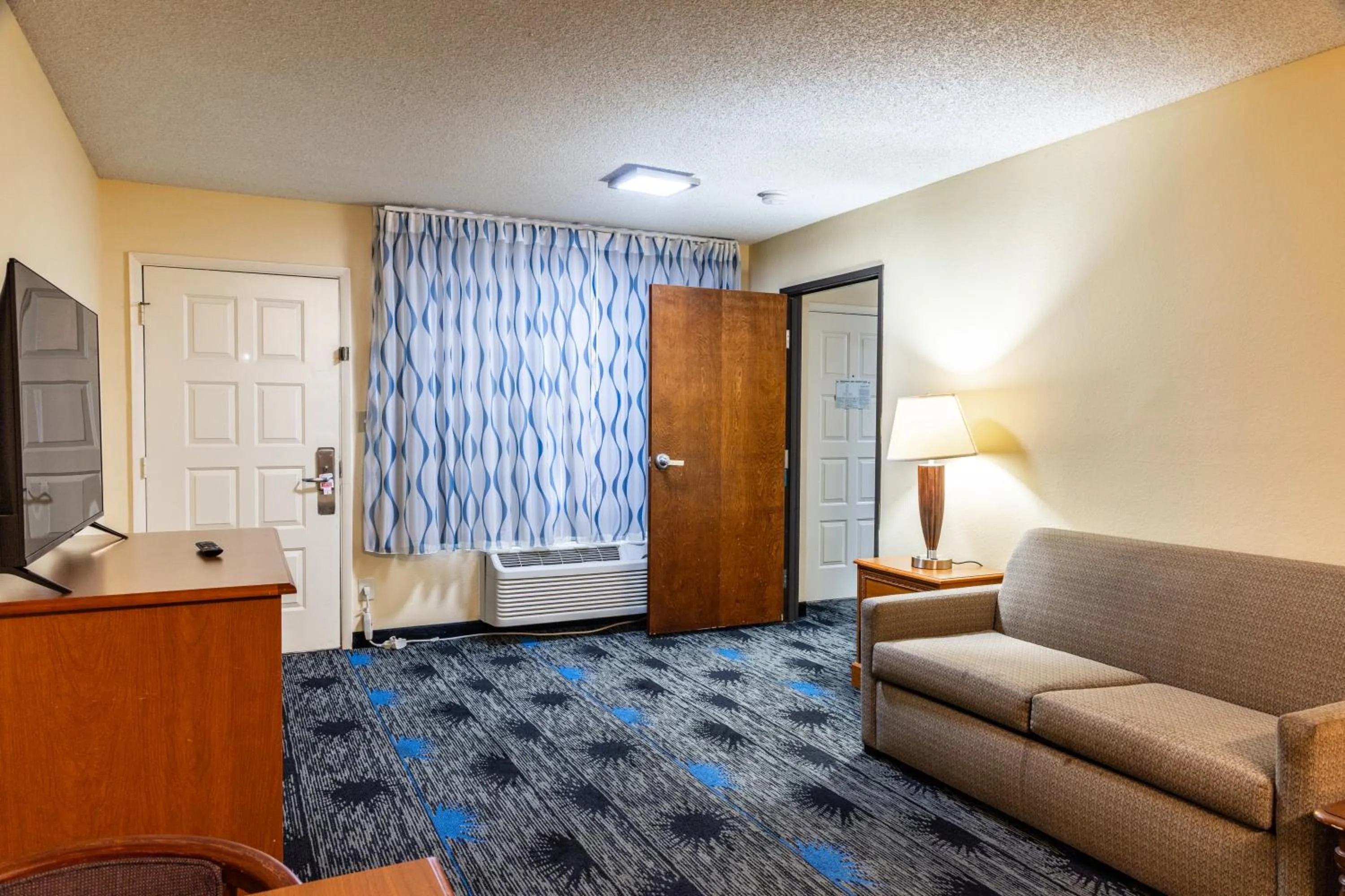Living room in Boerne Inn and Suites
