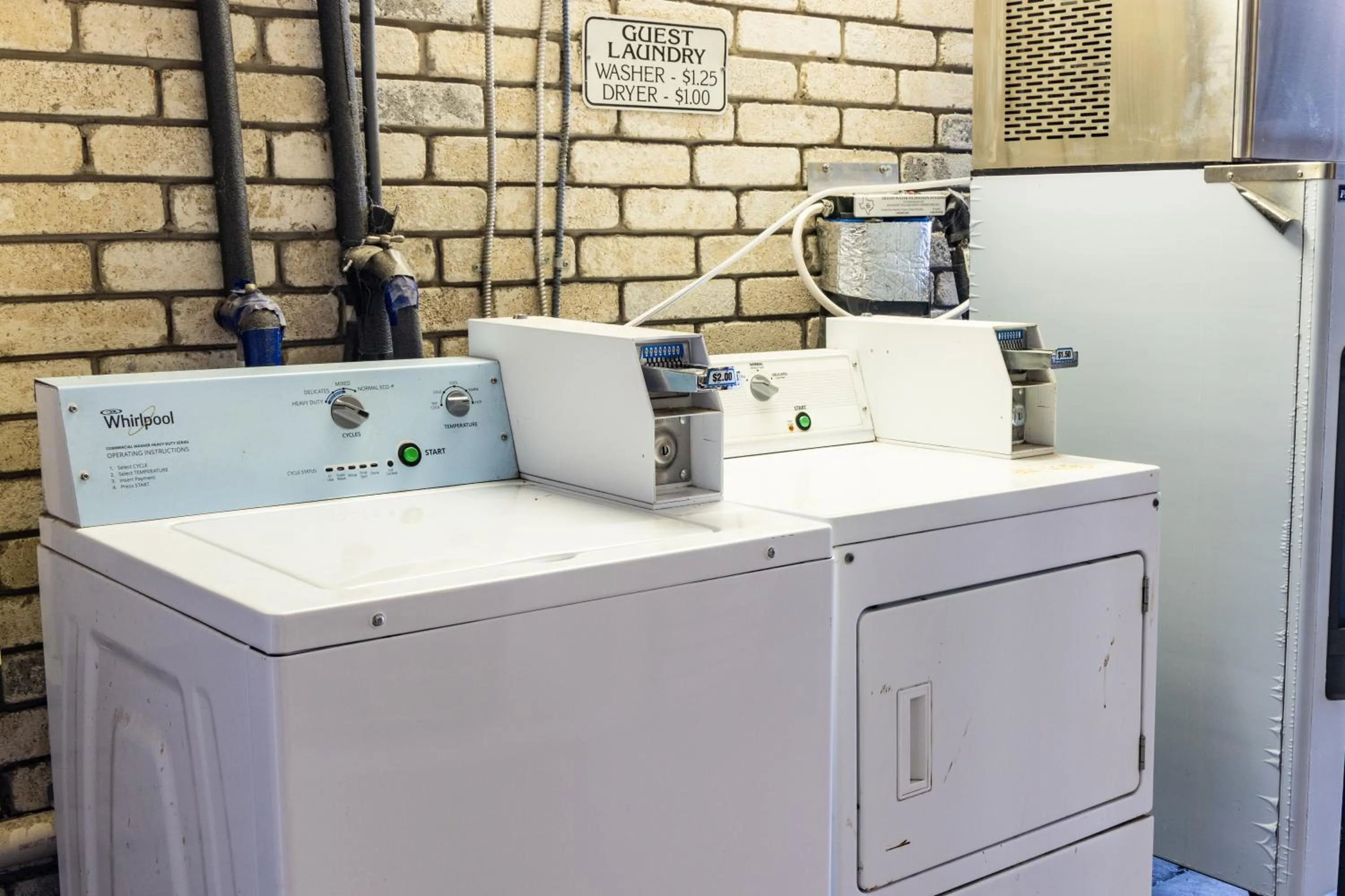 laundry in Boerne Inn and Suites