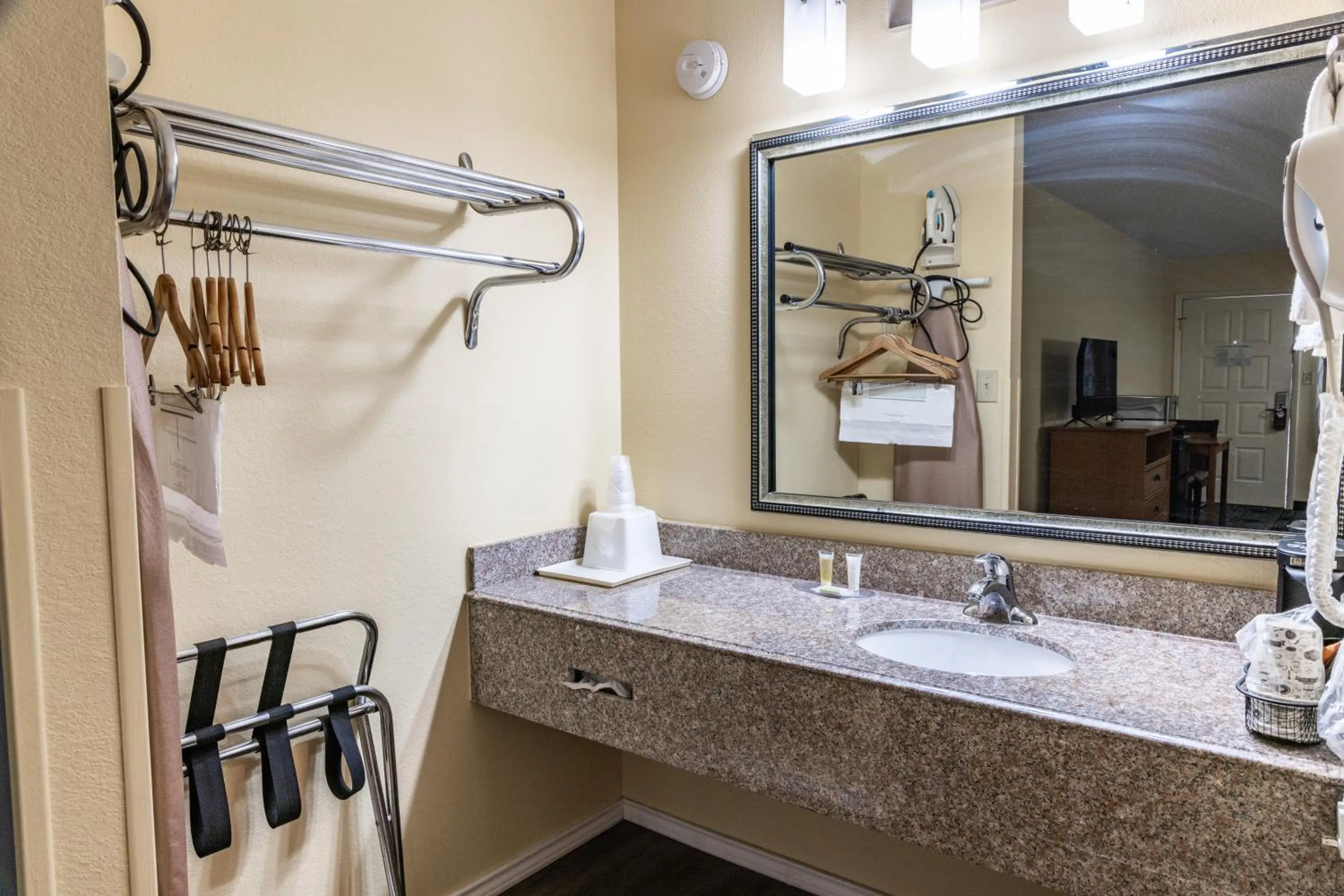 Boerne Inn and Suites