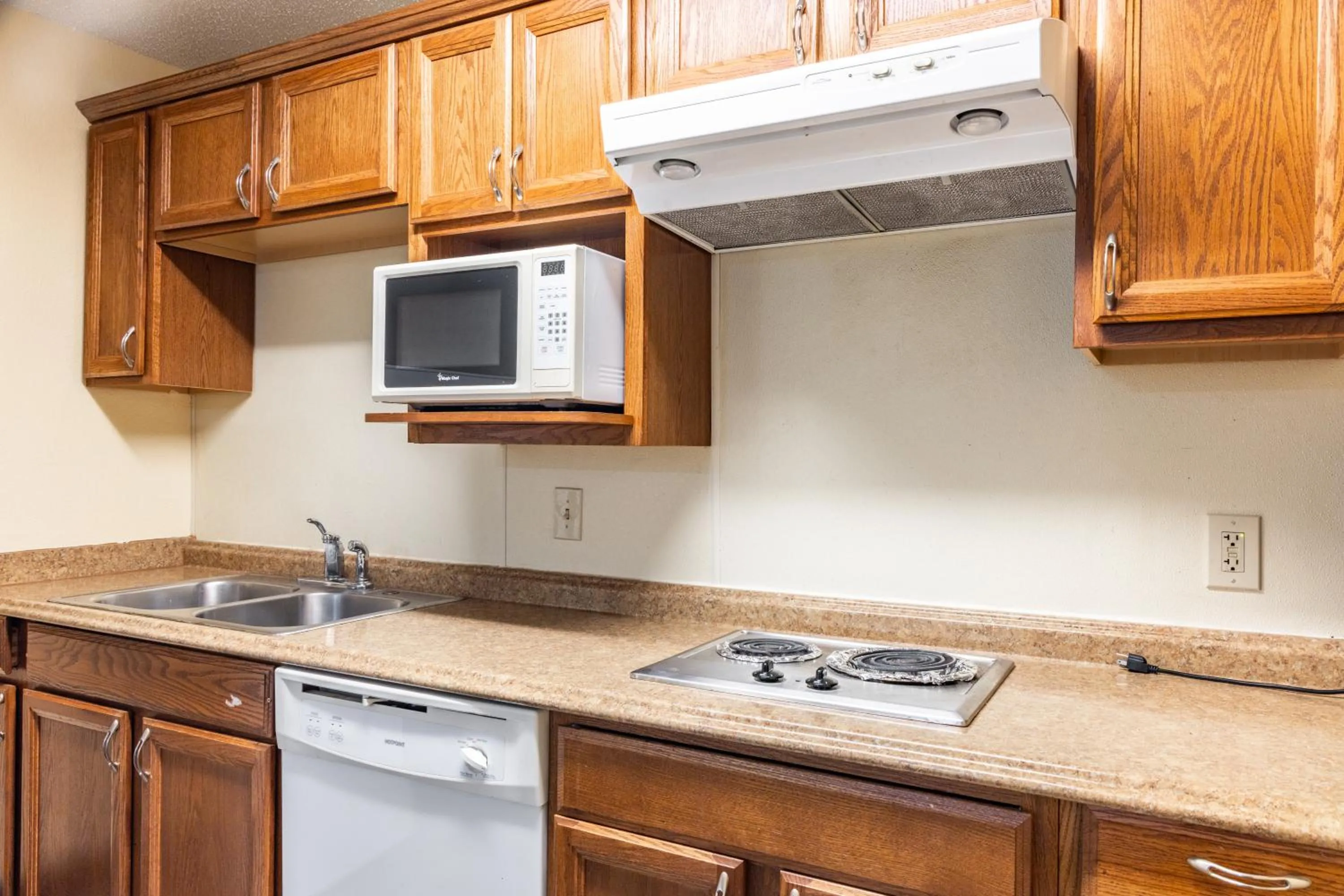 Kitchen or kitchenette in Boerne Inn and Suites