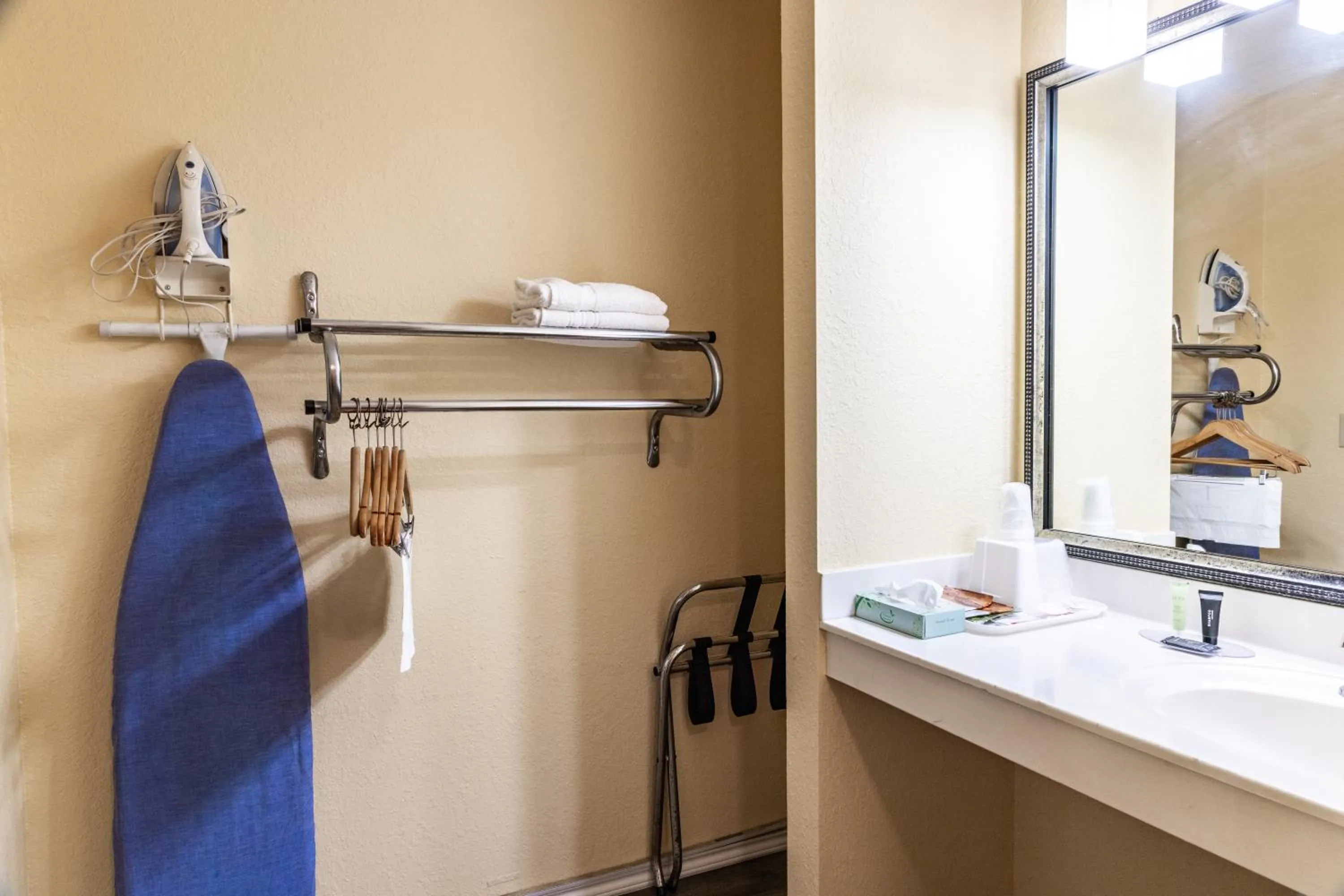 Boerne Inn and Suites