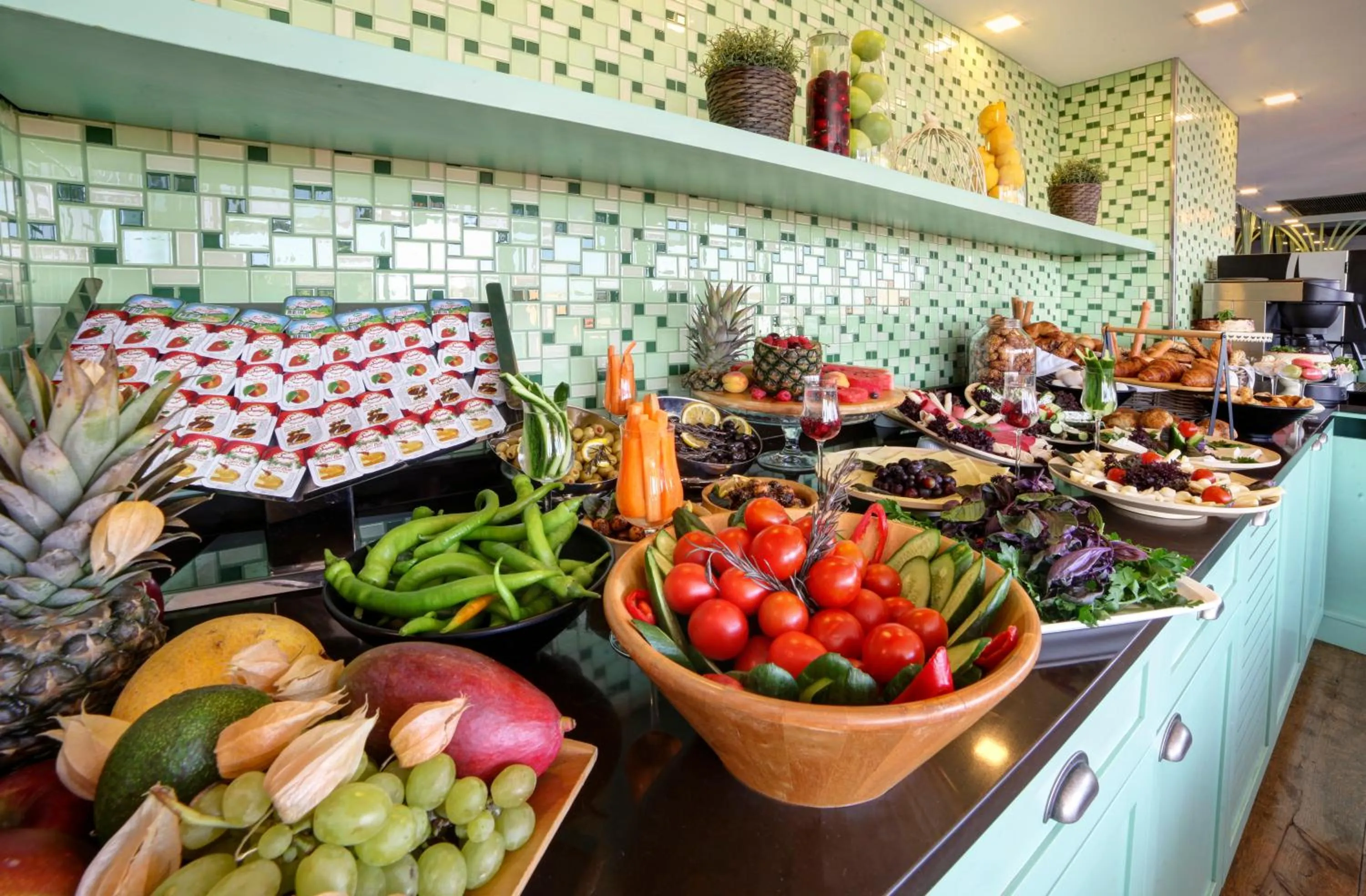 Food and drinks in Almina Guest House