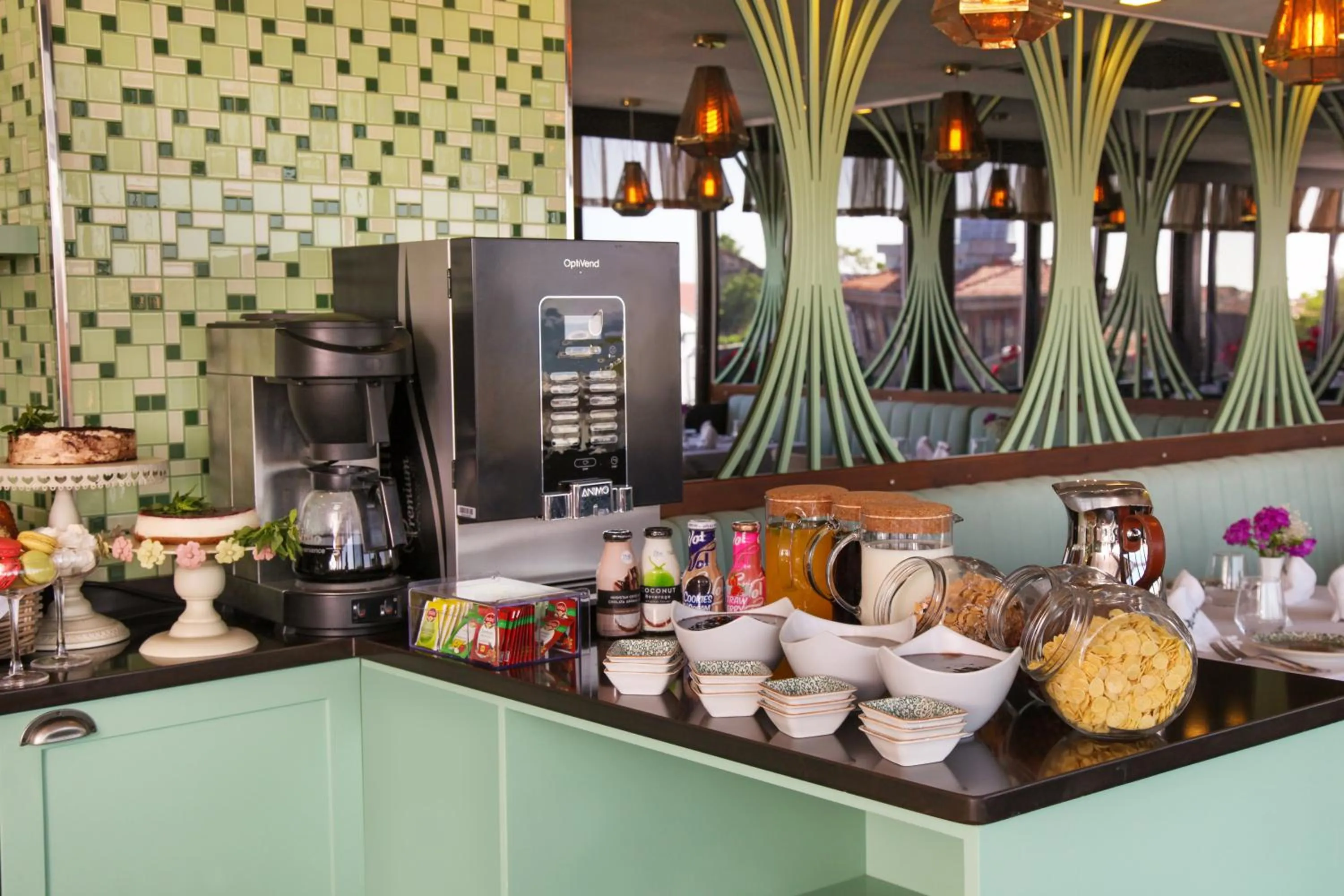 Coffee/tea facilities in Almina Guest House