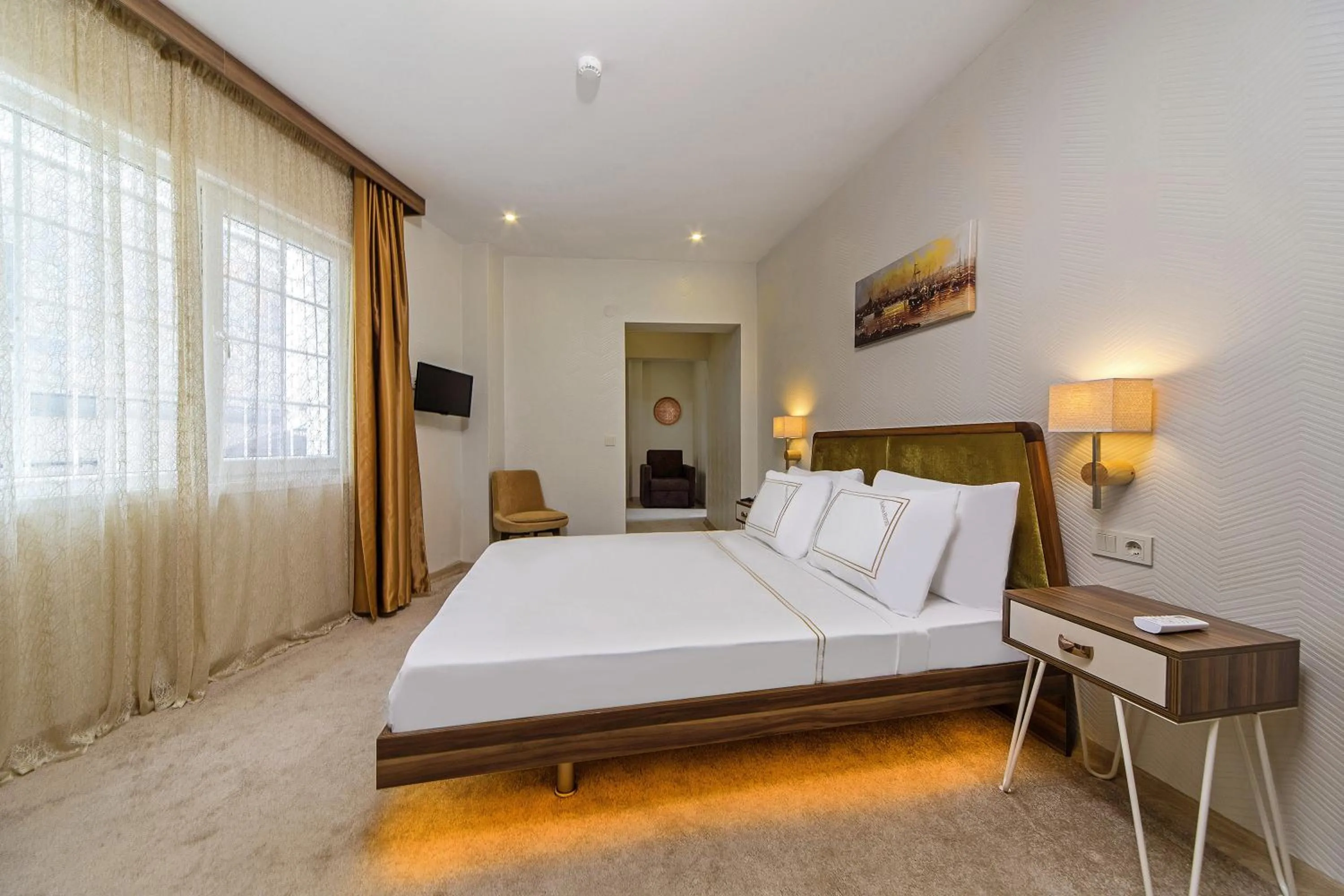 Photo of the whole room in Almina Guest House