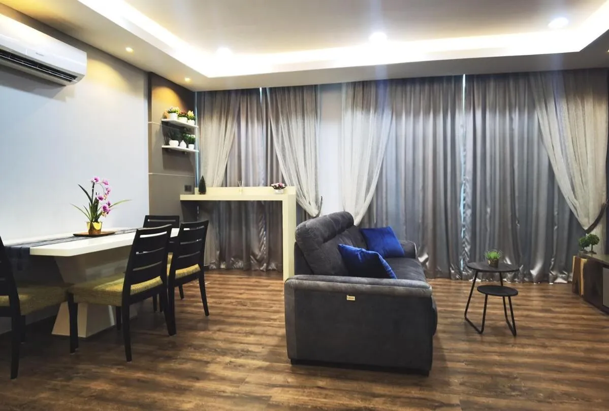 Jeff and Ricky Homestay 59 Vivacity Megamall