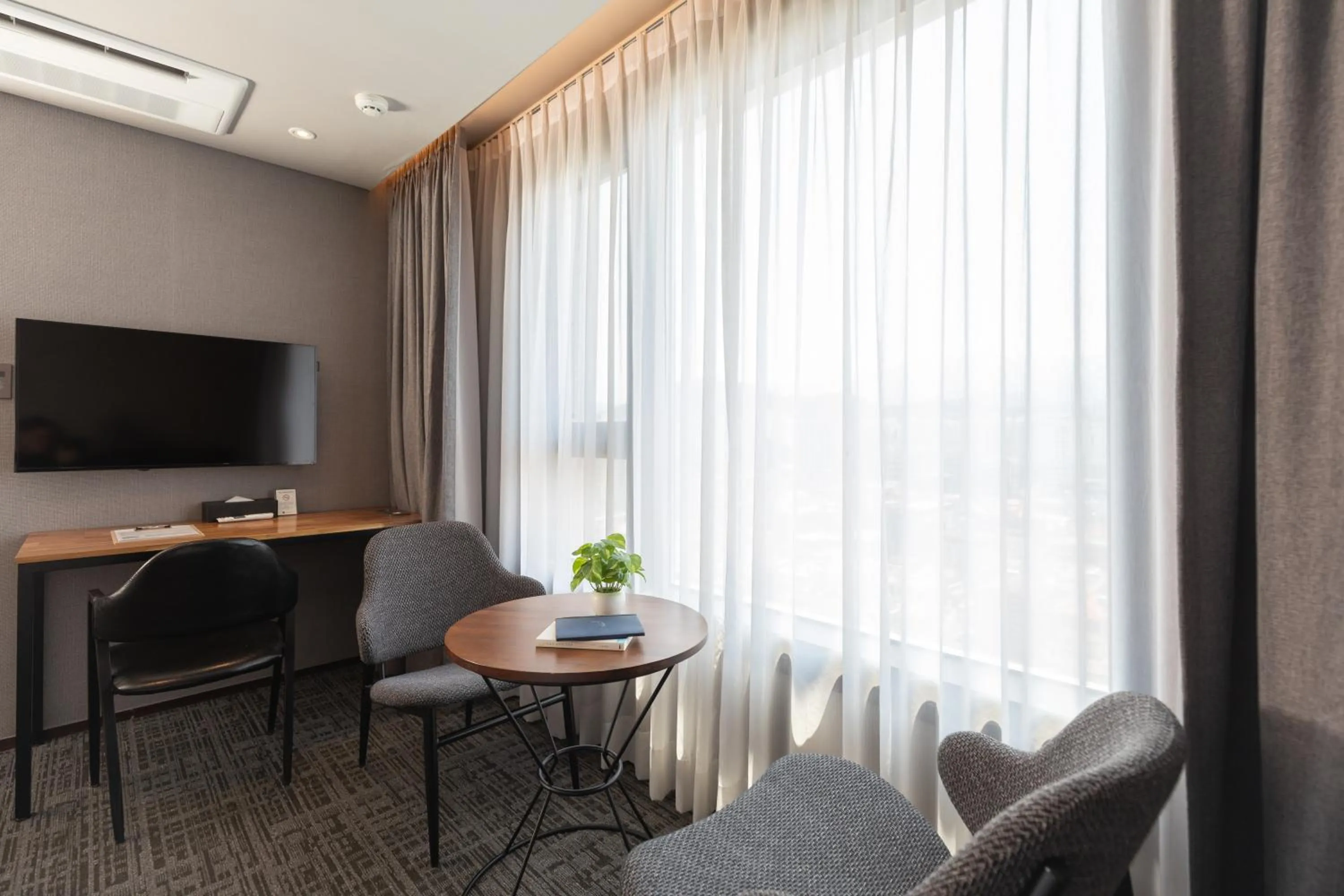 With Stay Jeju Hotel