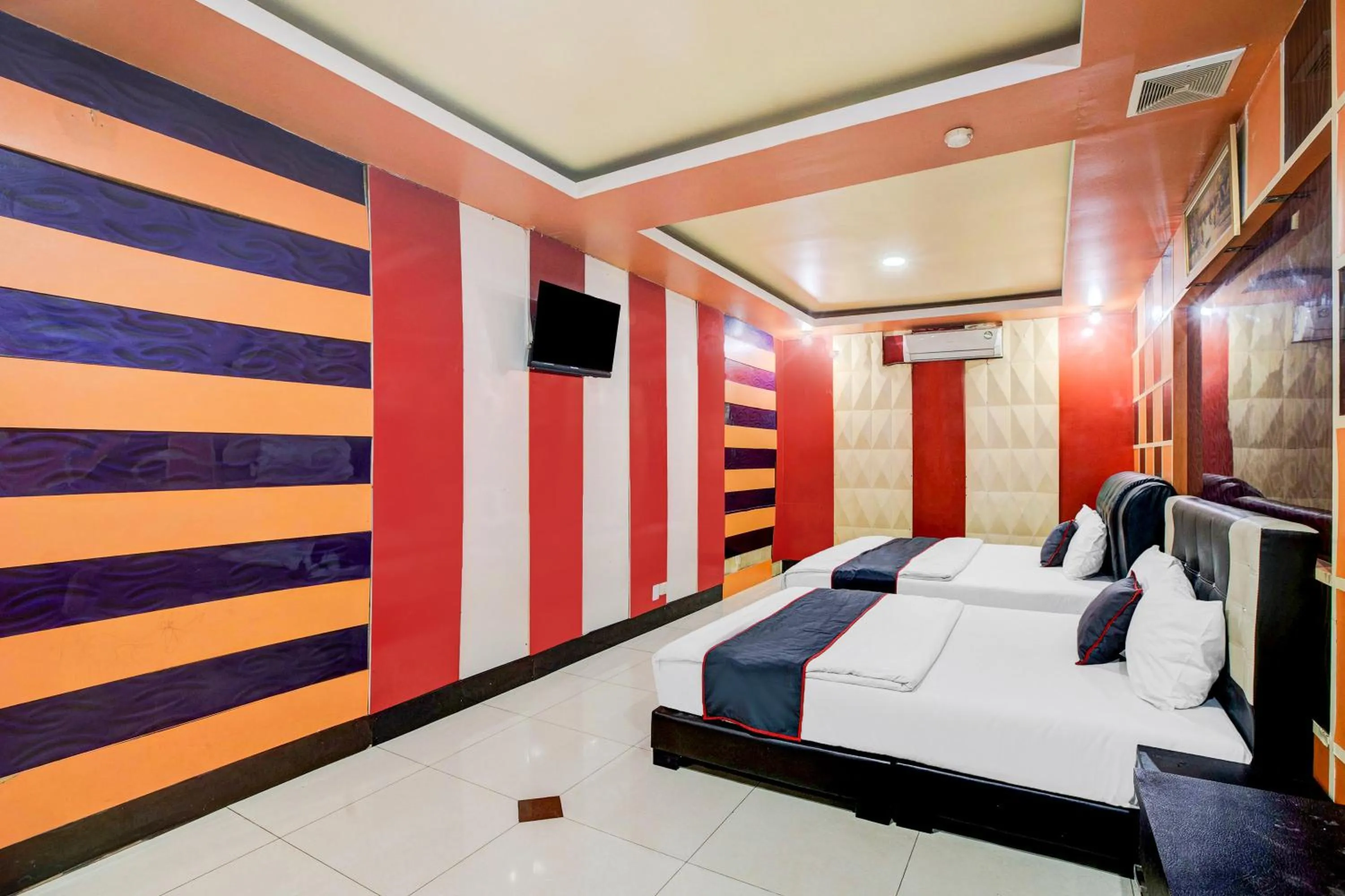 Bedroom, Bed in Collection O Batam near DC Mall formerly S Hotel