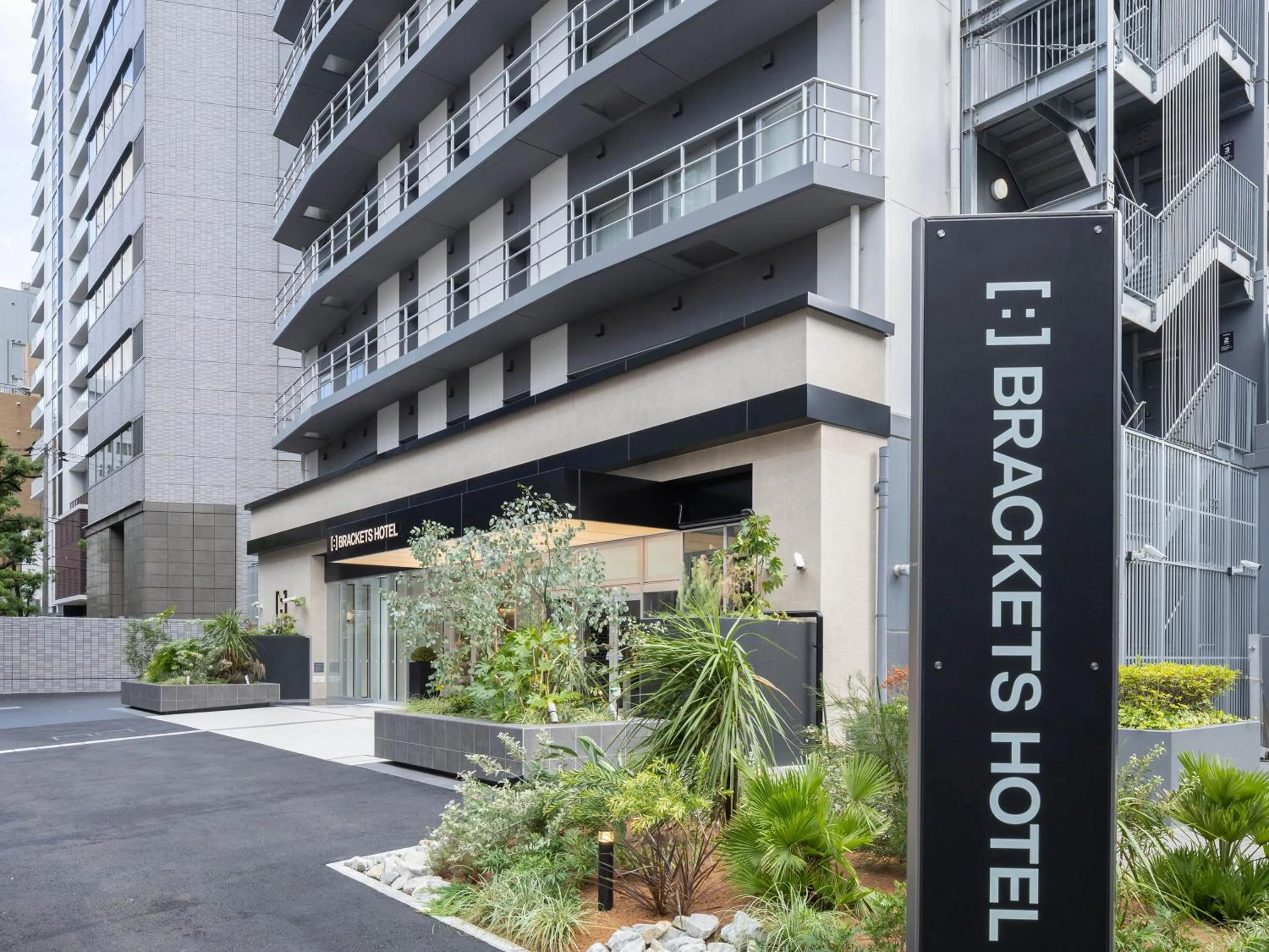Property building in Brackets Hotel Osaka Hommachi