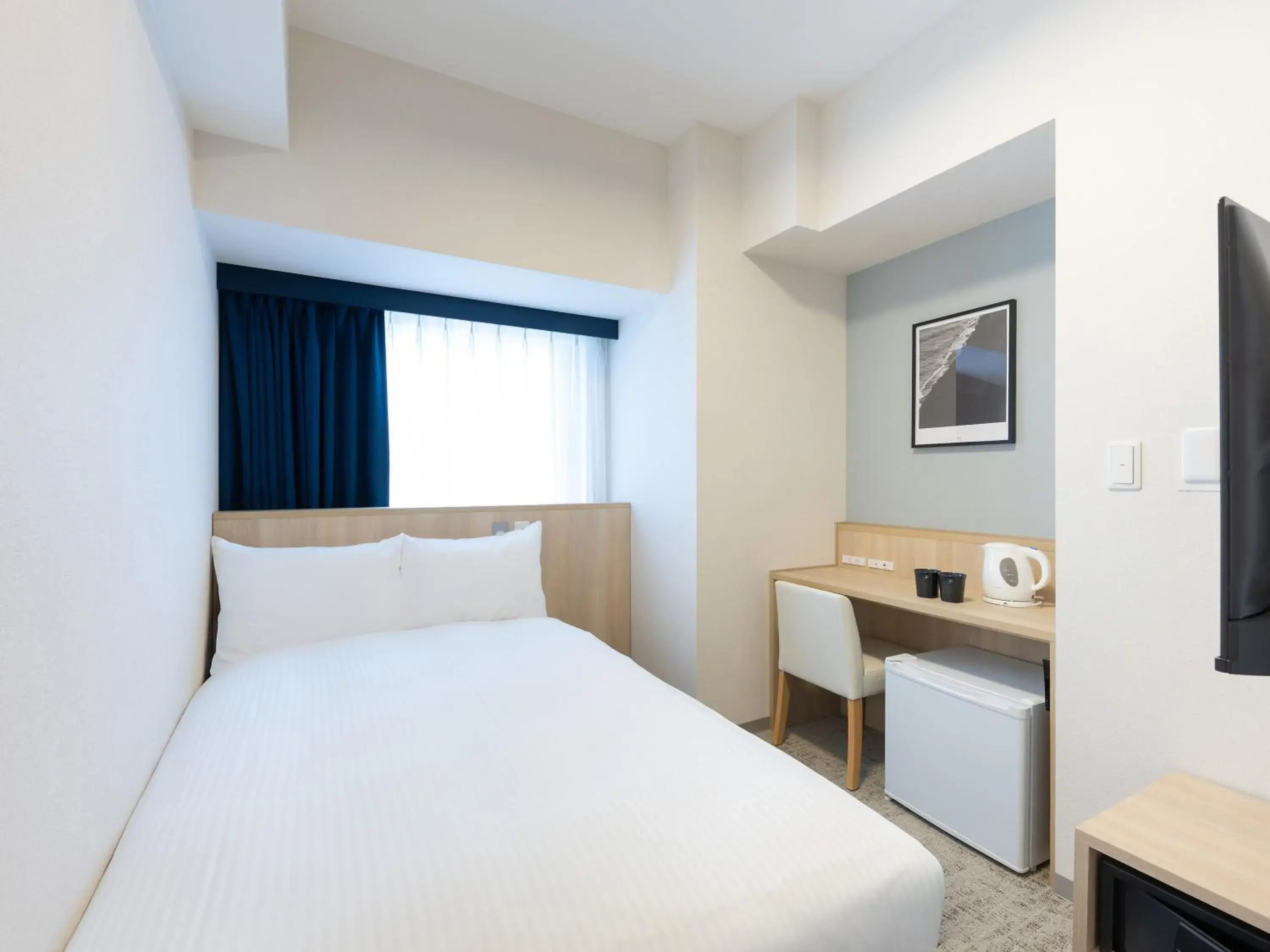 Standard Semi-double Nonsmoking - single occupancy in Brackets Hotel Osaka Hommachi Standard Semi-double Nonsmoking - single occupancy in Brackets Hotel Osaka Hommachi