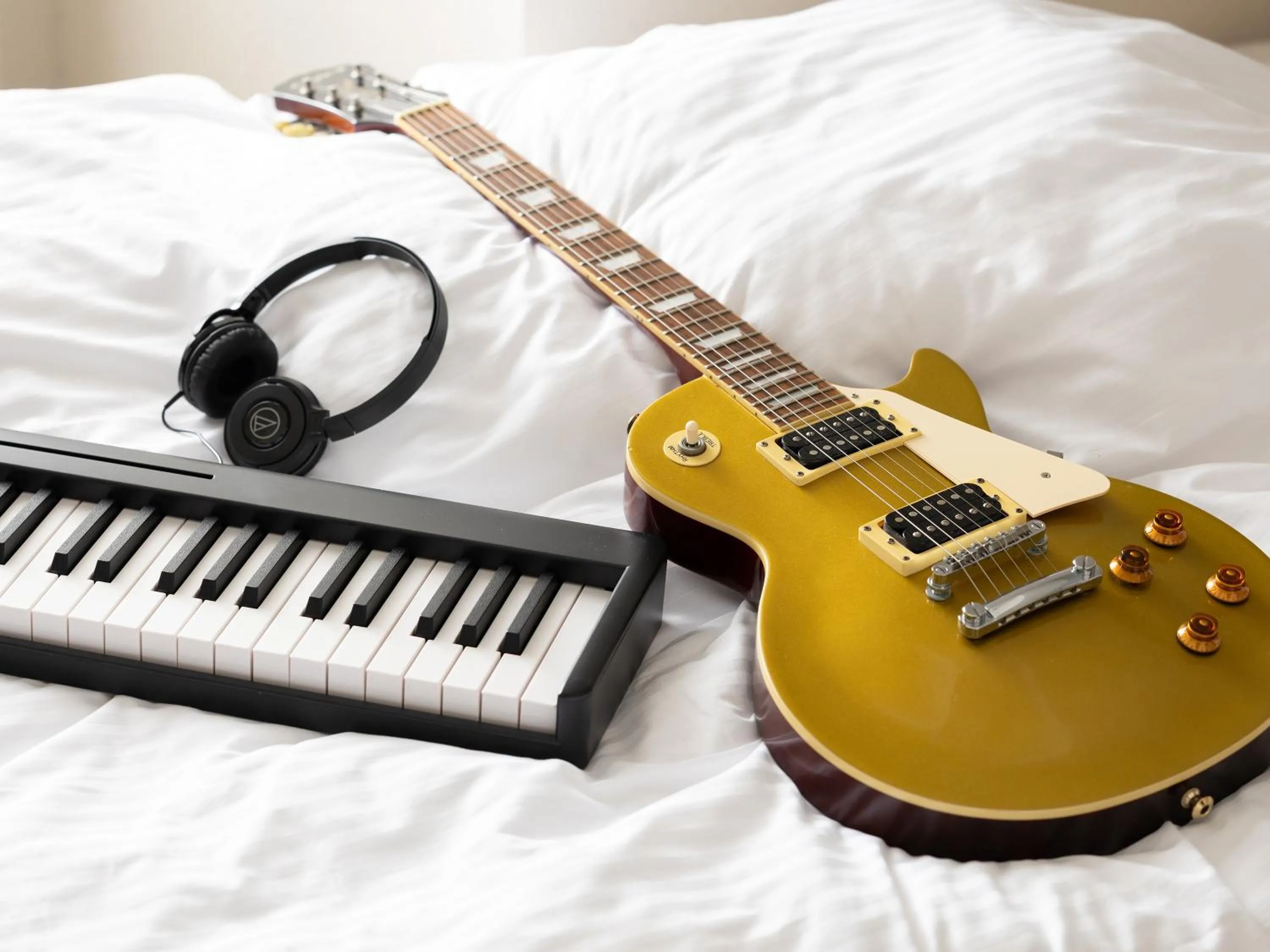 room service in Brackets Hotel Osaka Hommachi