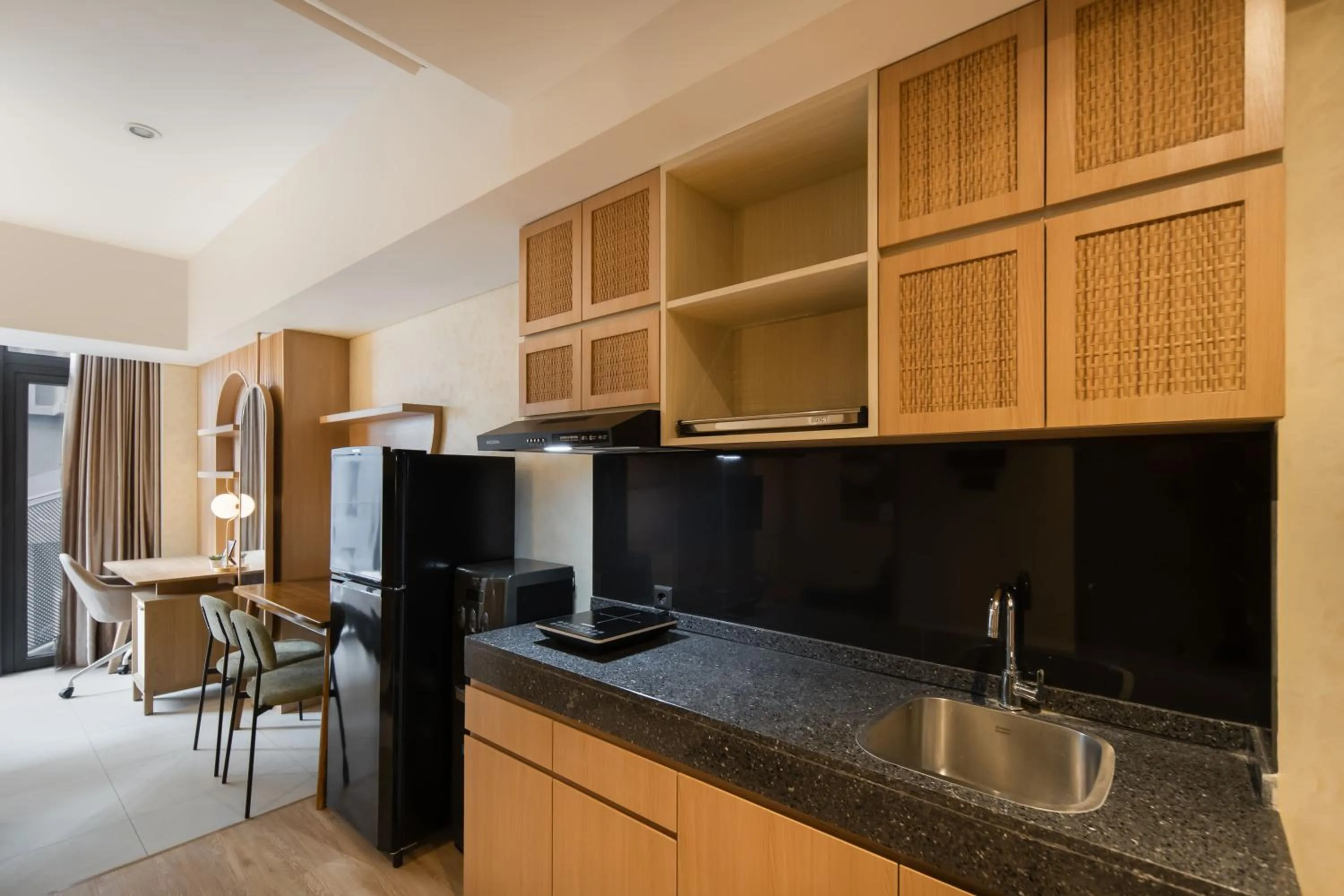 Dining area in Cove Carstensz BSD