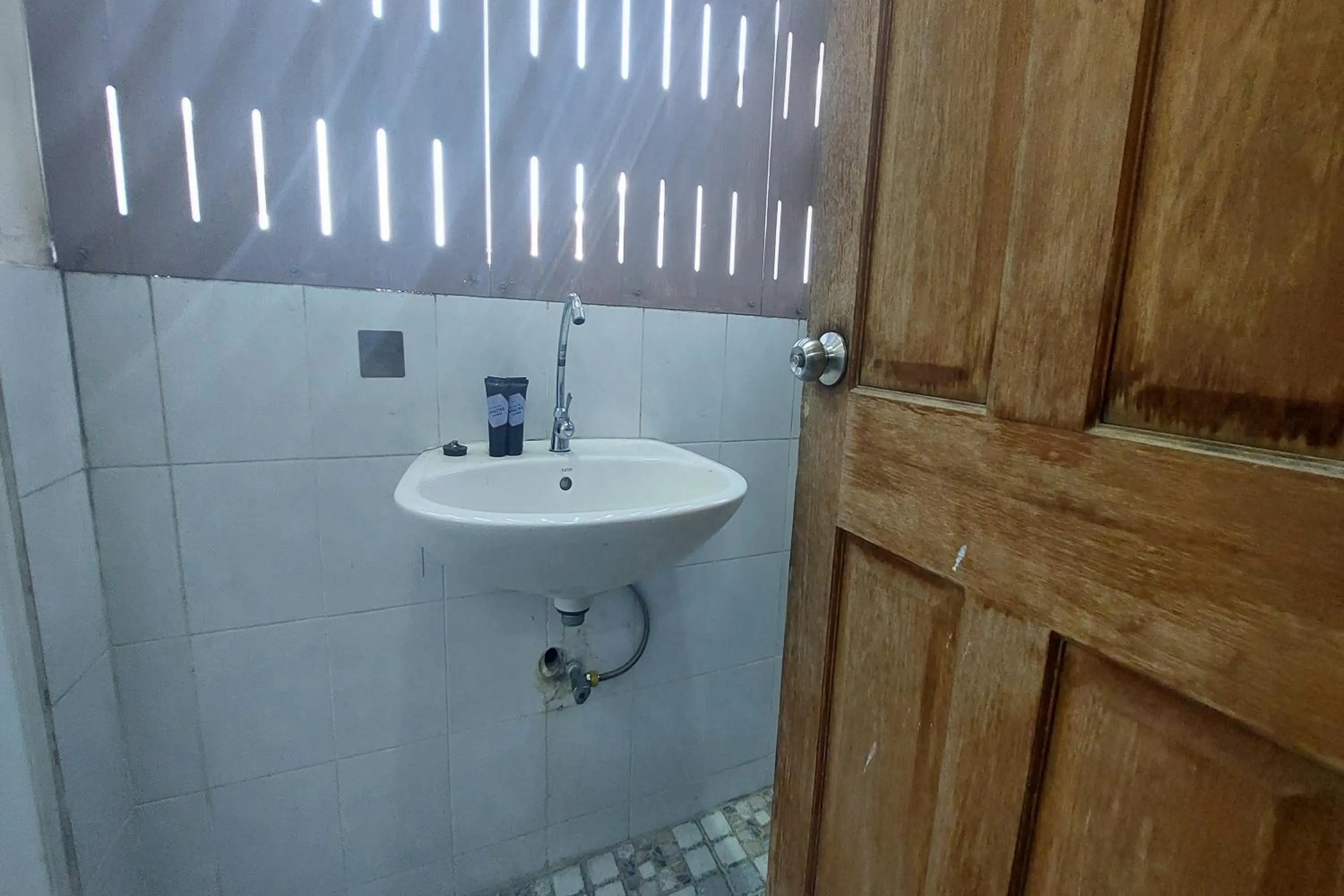 Bathroom in Sukhum Mega Bangna Guest House