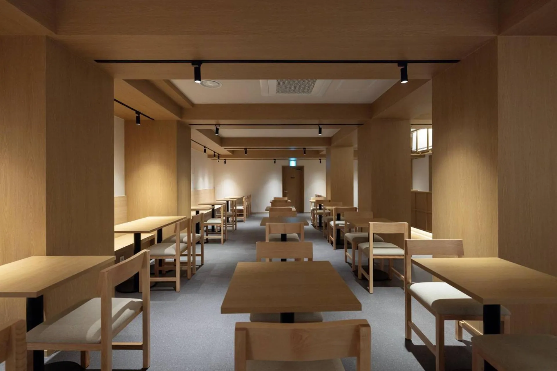 Dining area in Anook Ryokan Hotel Ansan station