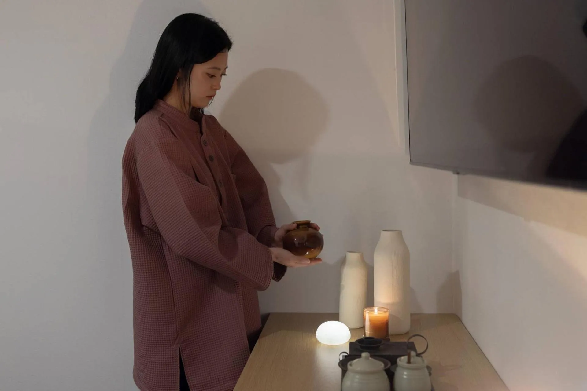 Decorative detail in Anook Ryokan Hotel Ansan station