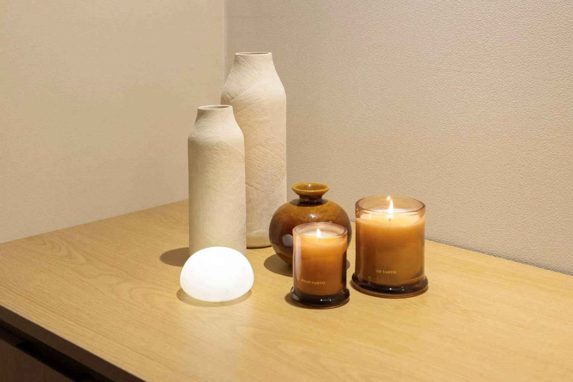 Decorative detail in Anook Ryokan Hotel Ansan station