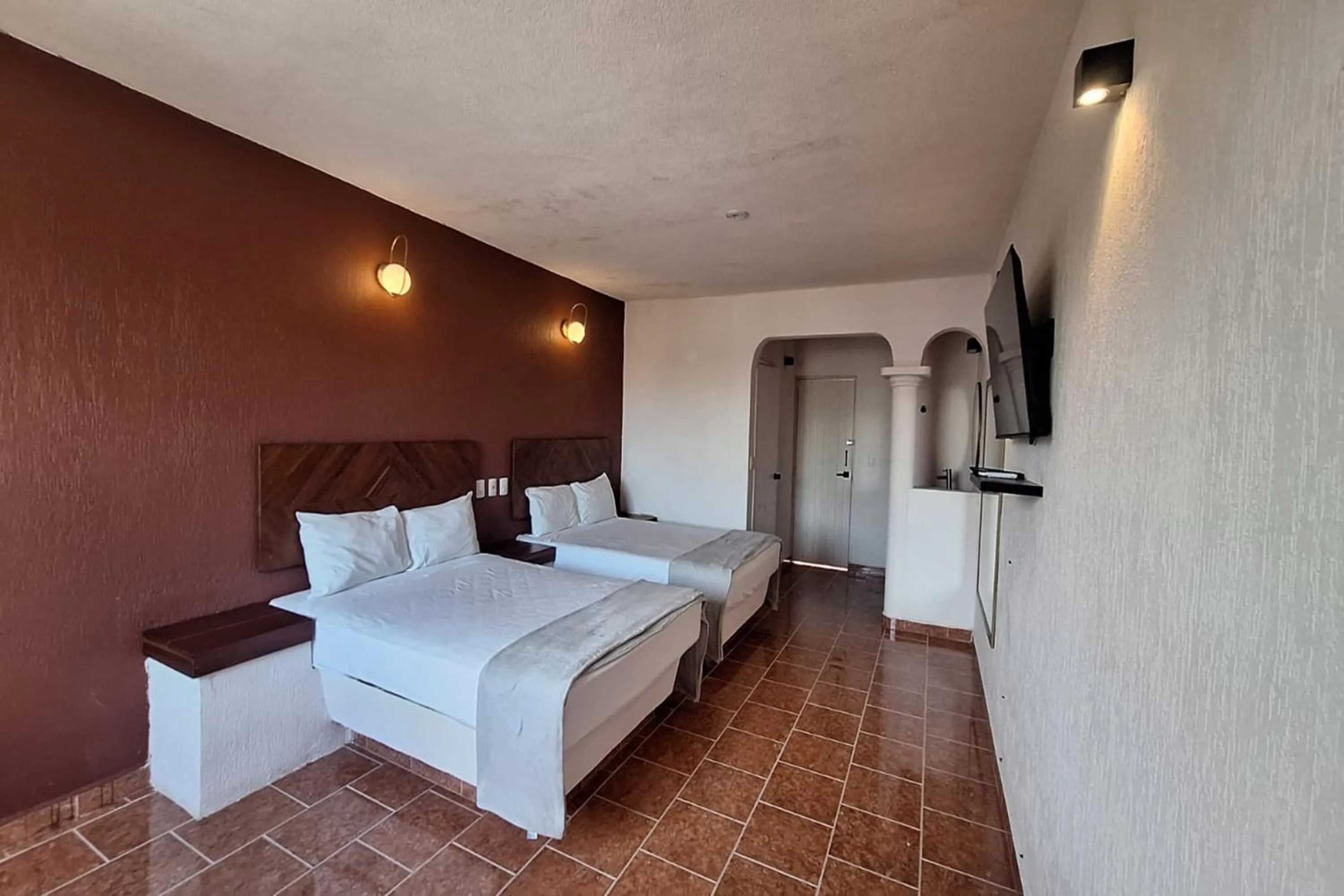 Bedroom, Bed in Capital O Hotel Rolovi Cancún