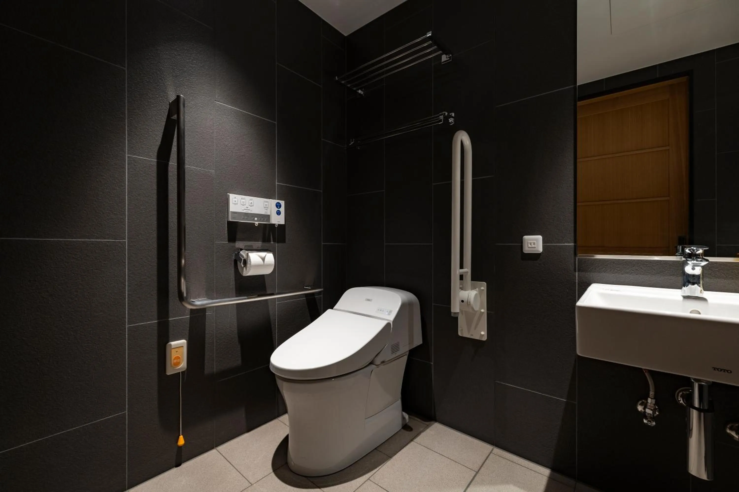 Bathroom in yugen kyoto shijo