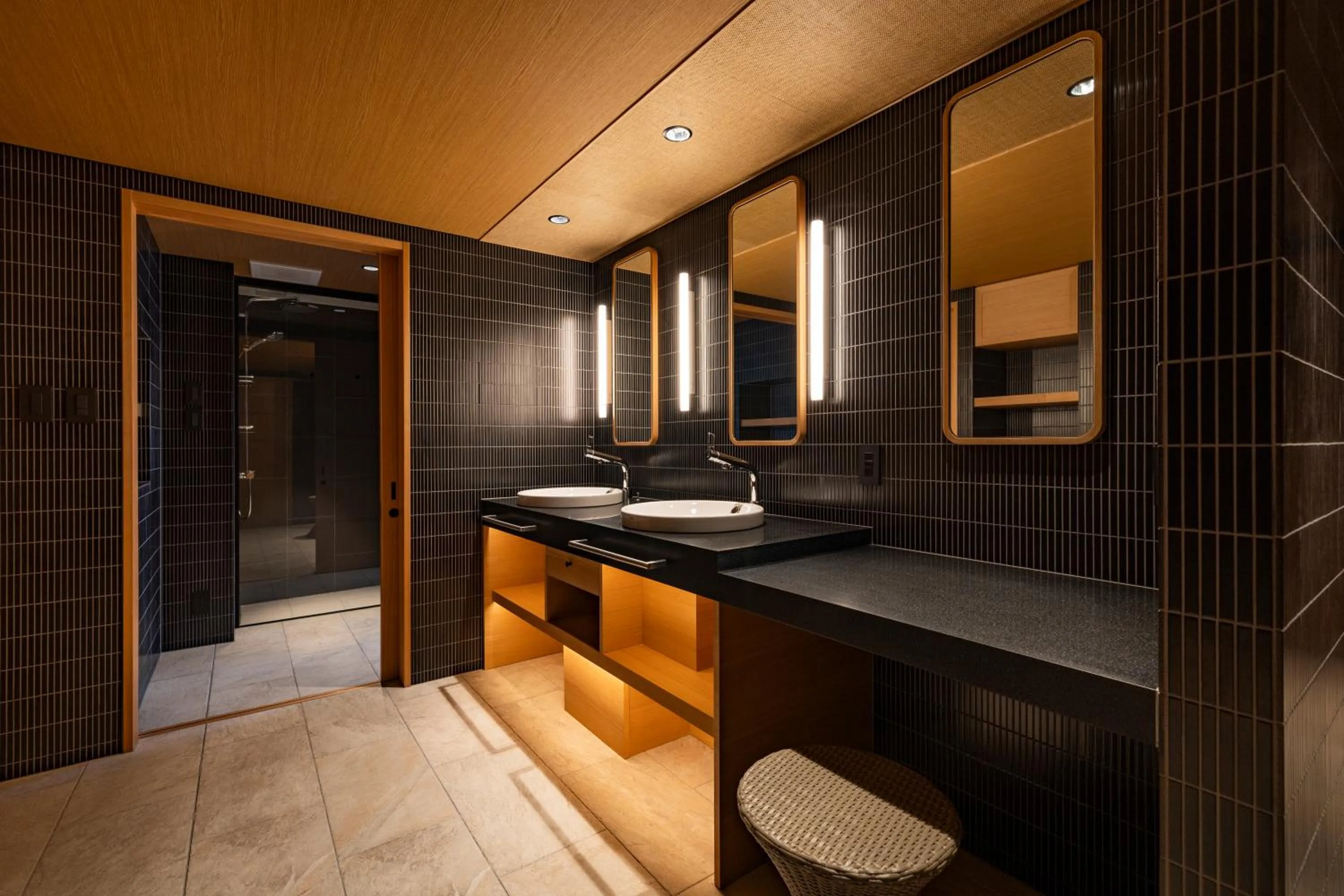 Photo of the whole room in yugen kyoto shijo